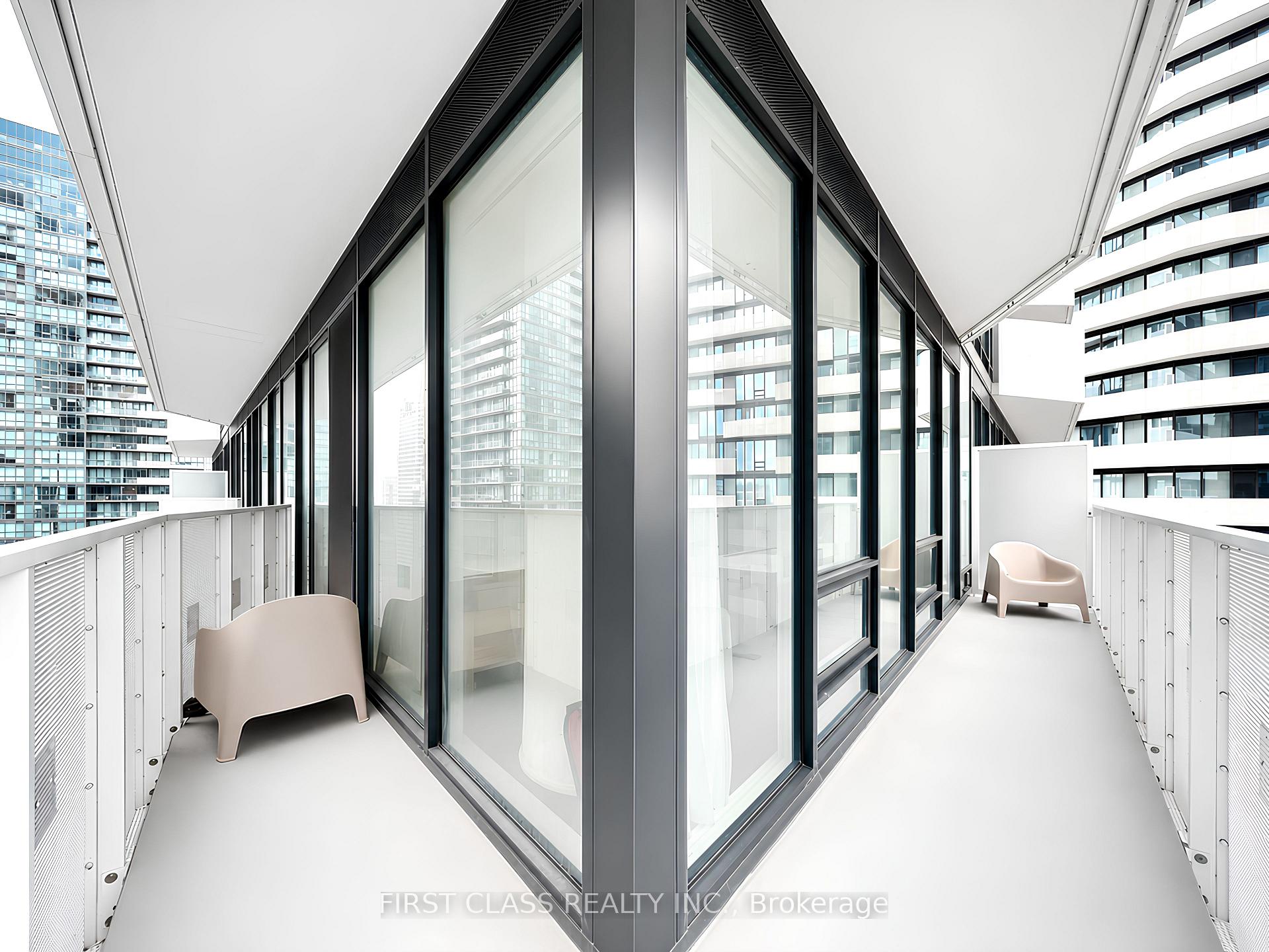 Photo 29 of Unit 3810, 100 Harbour Street, Toronto, Waterfront Communities — HOMEH