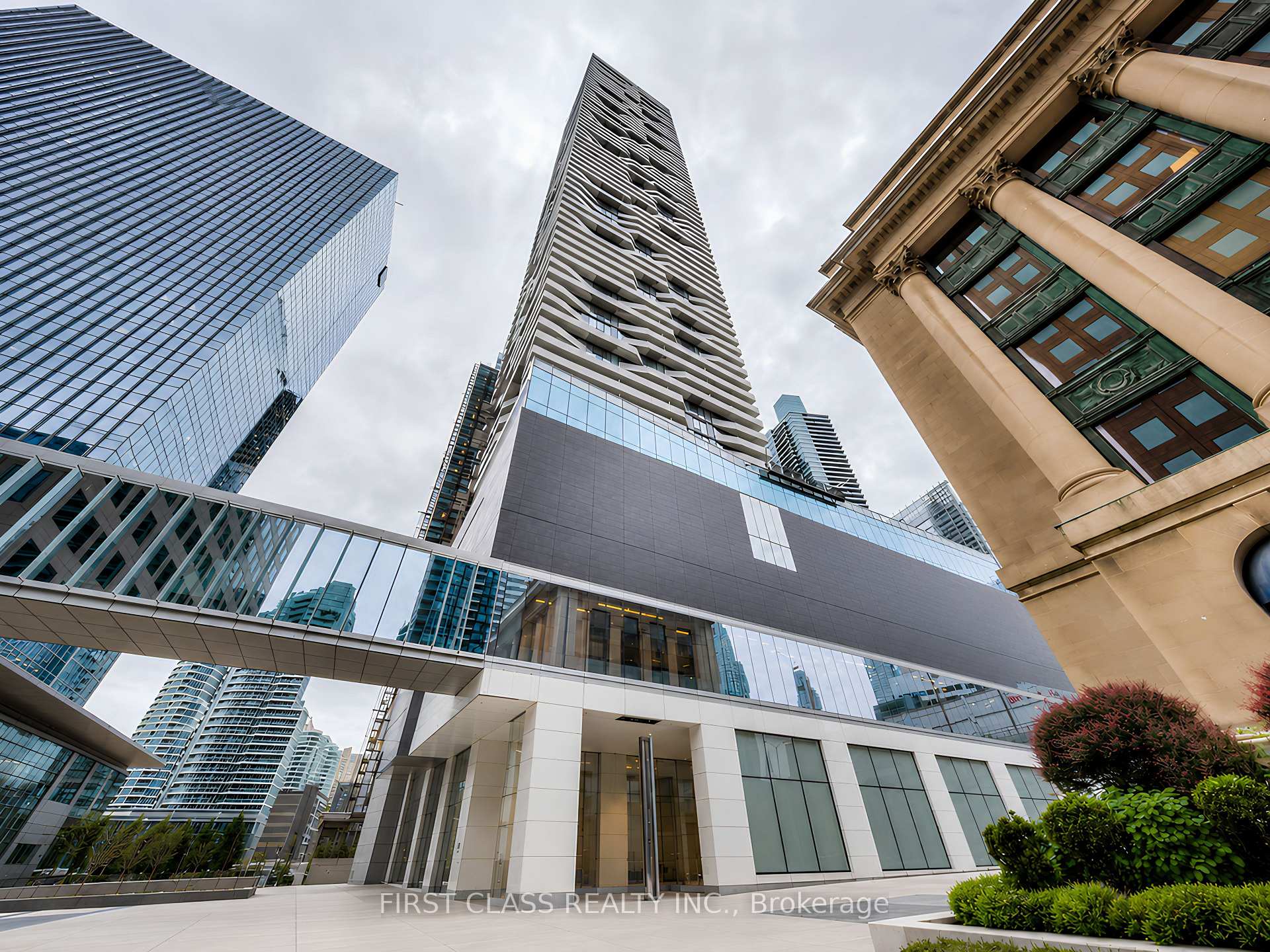 Photo 33 of Unit 3810, 100 Harbour Street, Toronto, Waterfront Communities — HOMEH
