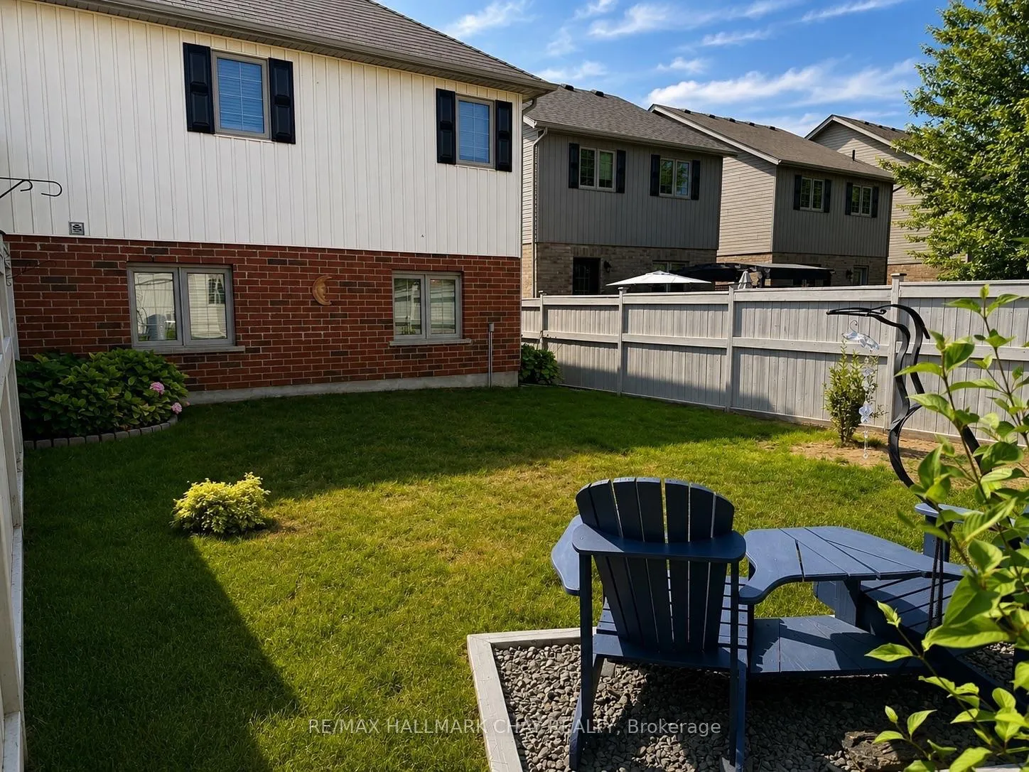 Photo 39 of 23 Banting Crescent, Essa, Angus — HOMEH