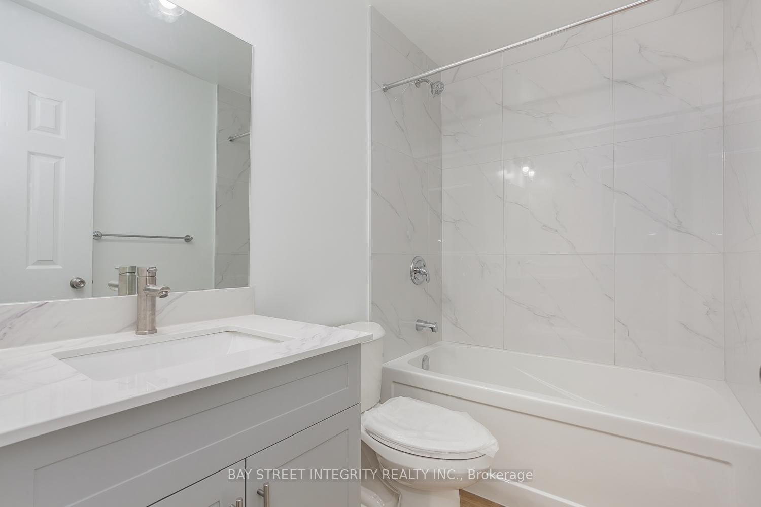 Photo 20 of Unit Upper Floor, 19 D'arcy Street, Toronto, Kensington-Chinatown — HOMEH