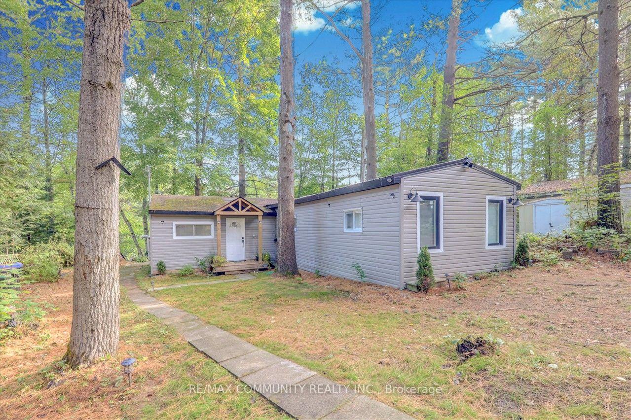 Photo of 4294 Canal Road