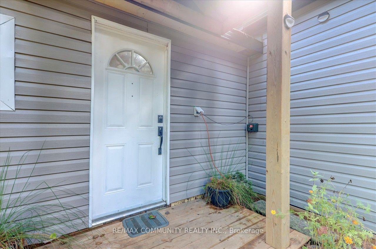 Photo 10 of 4294 Canal Road, Severn, Washago — HOMEH