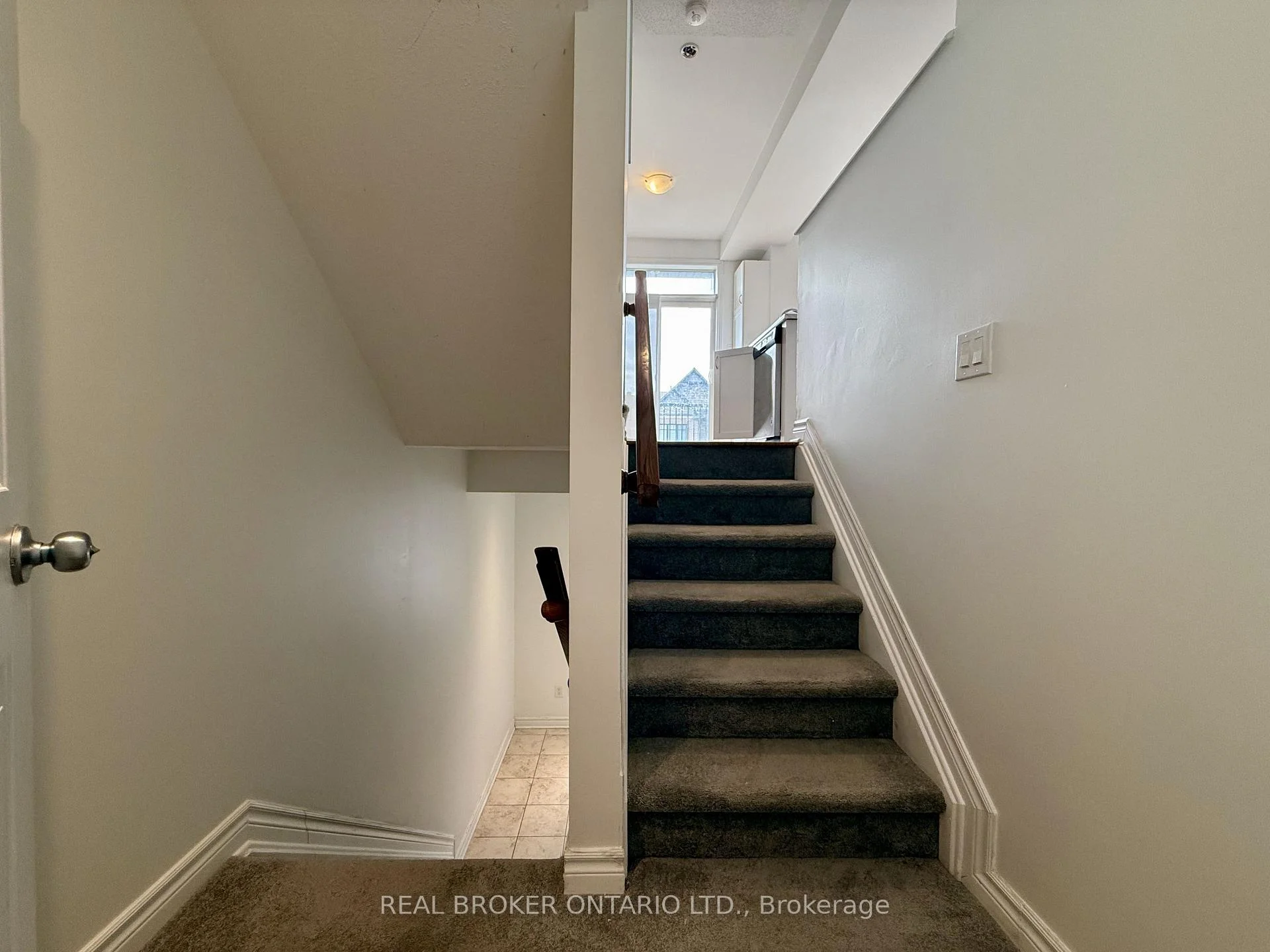 Photo 27 of 66 Fallengale Crescent, Ottawa, Kanata - Kanata Lakes/Heritage Hills — HOMEH