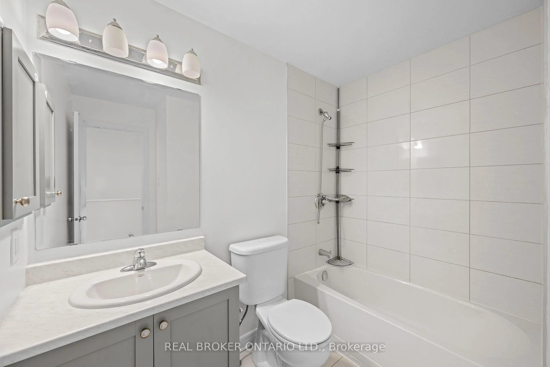 Photo 61 of 66 Fallengale Crescent, Ottawa, Kanata - Kanata Lakes/Heritage Hills — HOMEH