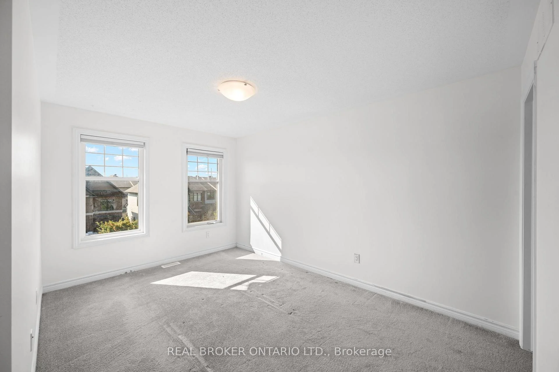 Photo 74 of 66 Fallengale Crescent, Ottawa, Kanata - Kanata Lakes/Heritage Hills — HOMEH