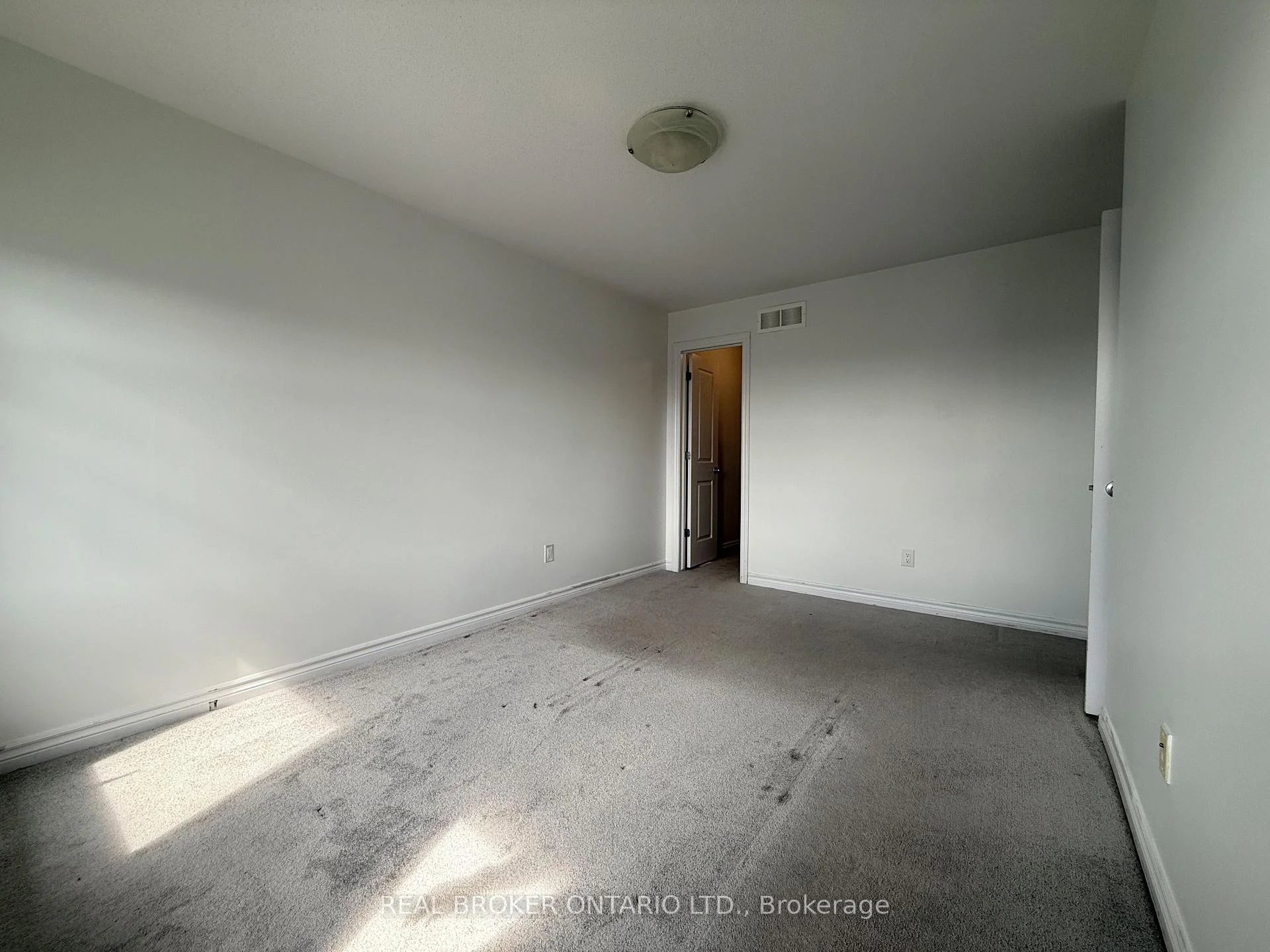 Photo 89 of 66 Fallengale Crescent, Ottawa, Kanata - Kanata Lakes/Heritage Hills — HOMEH
