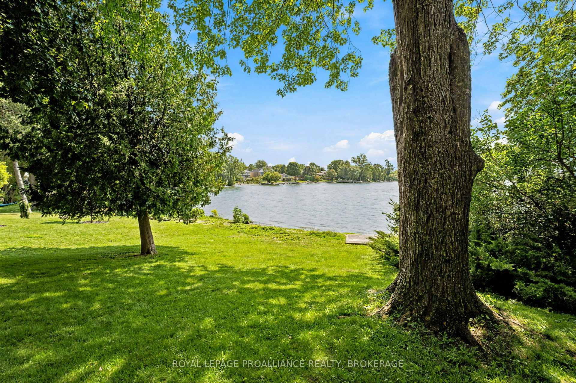 Photo 6 of 807 Wartman Avenue, Kingston, City SouthWest — HOMEH