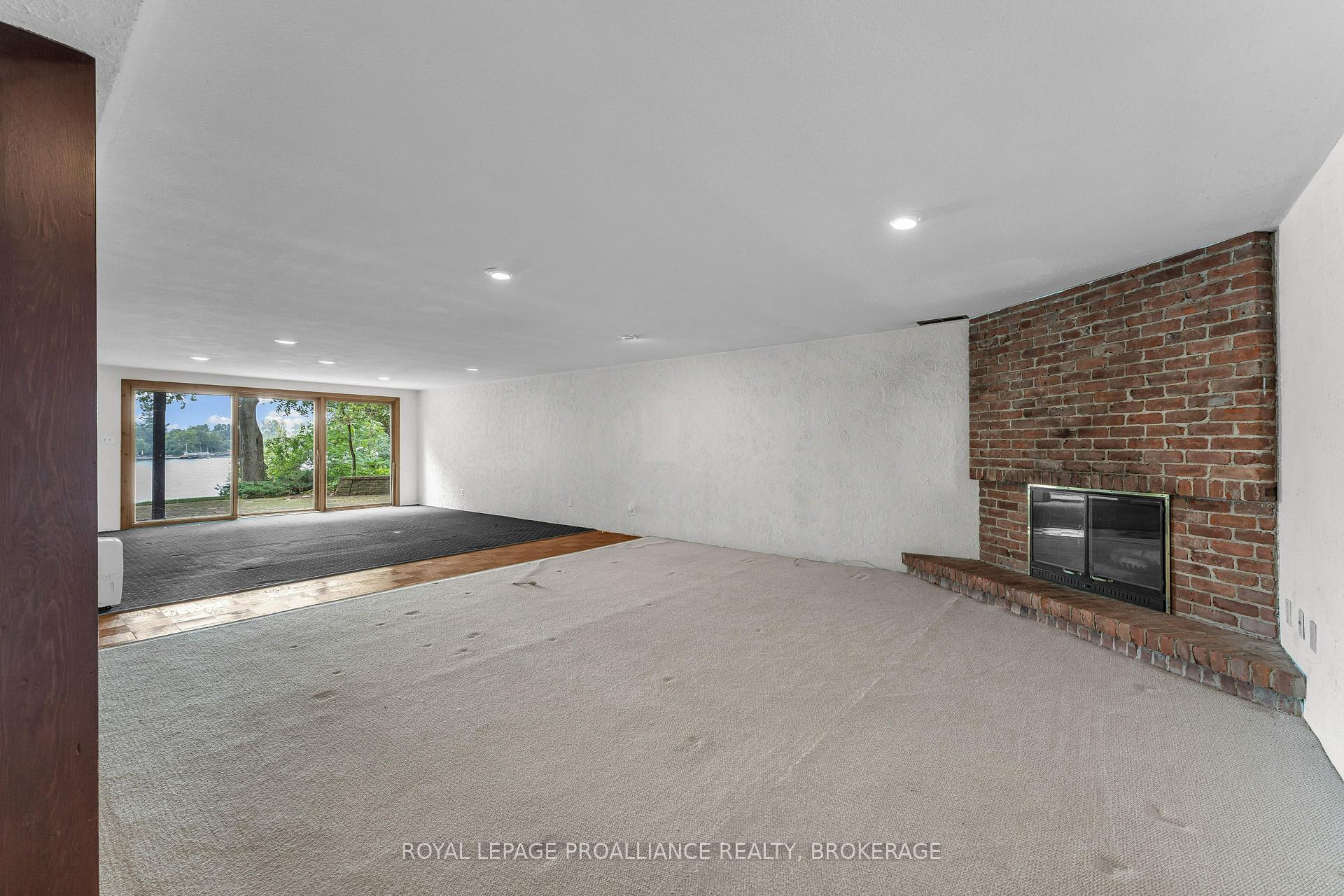 Photo 28 of 807 Wartman Avenue, Kingston, City SouthWest — HOMEH
