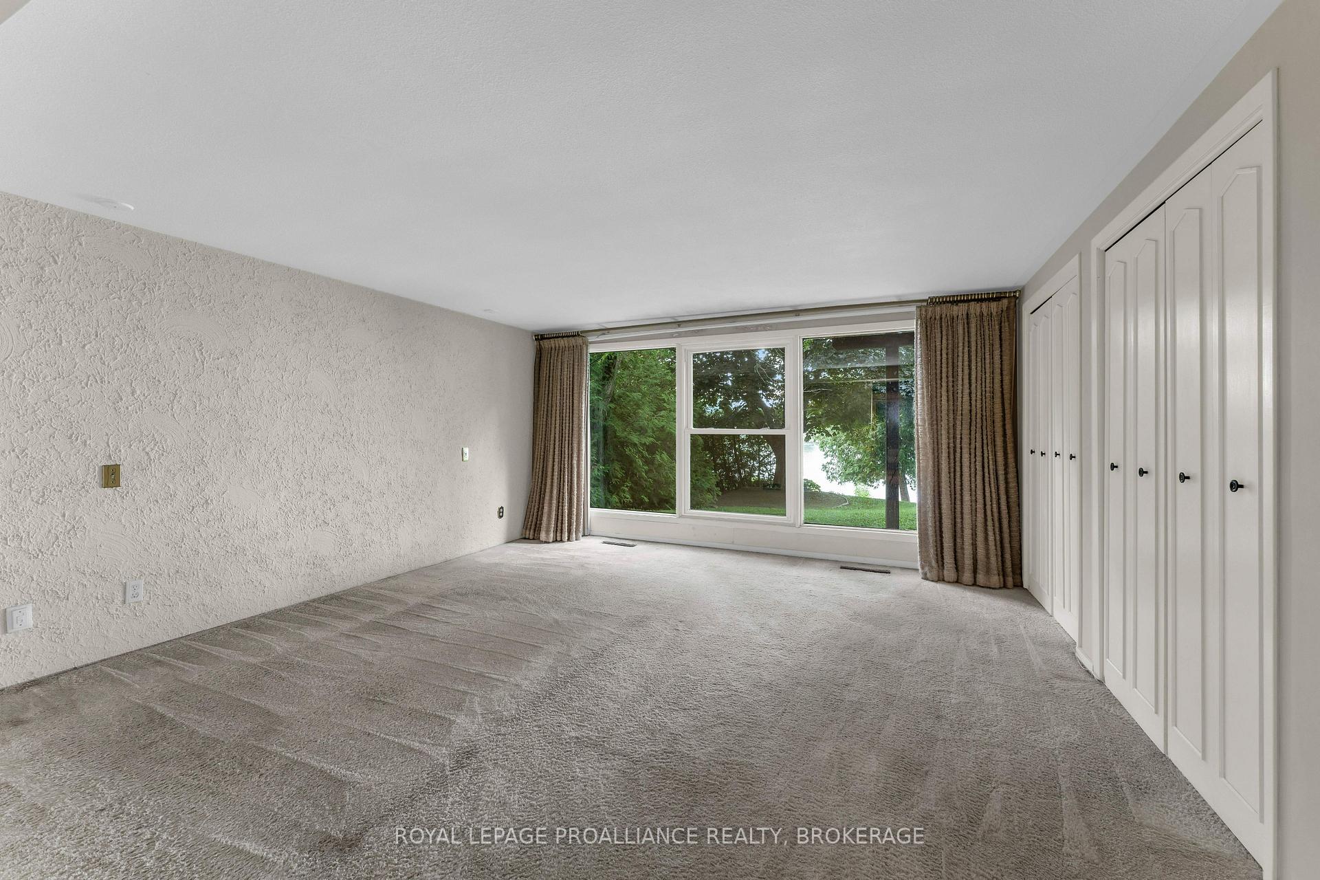 Photo 30 of 807 Wartman Avenue, Kingston, City SouthWest — HOMEH