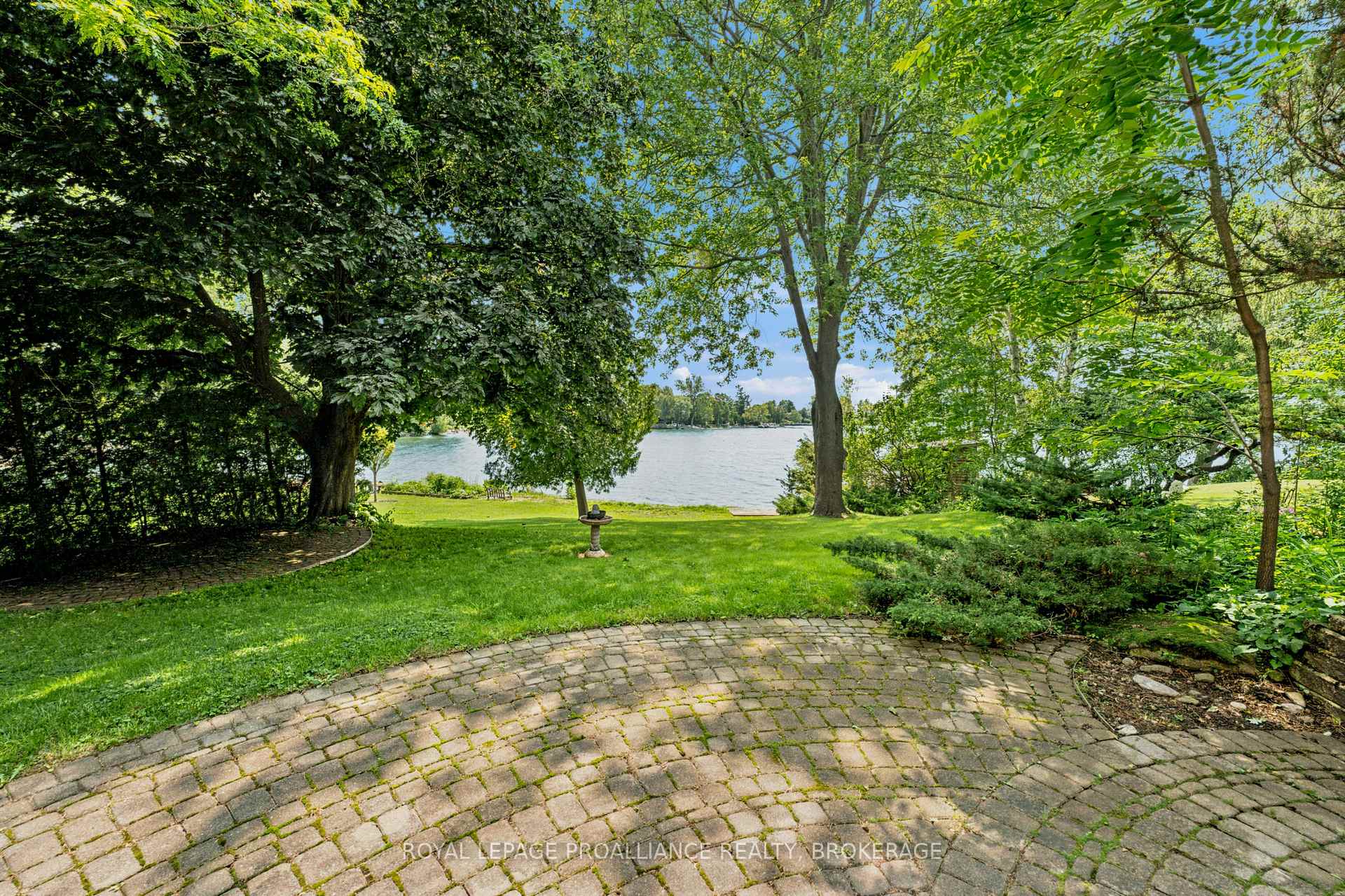 Photo 37 of 807 Wartman Avenue, Kingston, City SouthWest — HOMEH