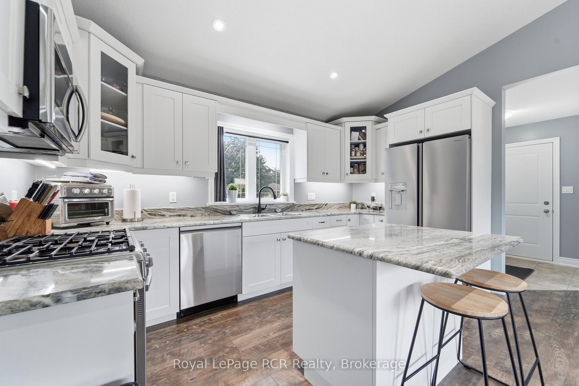Photo 8 of 358 5th Street, Hanover — HOMEH