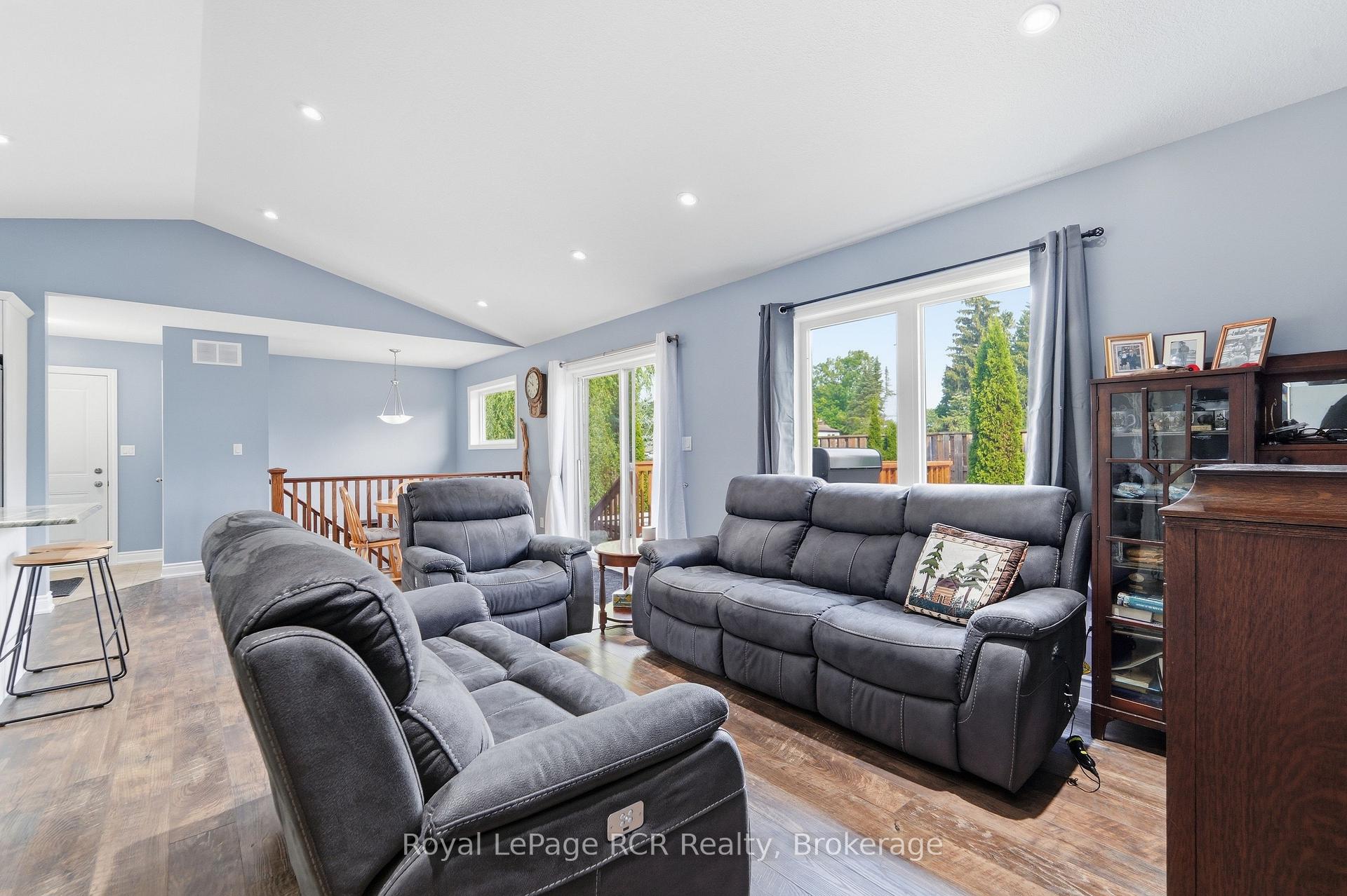 Photo 12 of 358 5th Street, Hanover — HOMEH