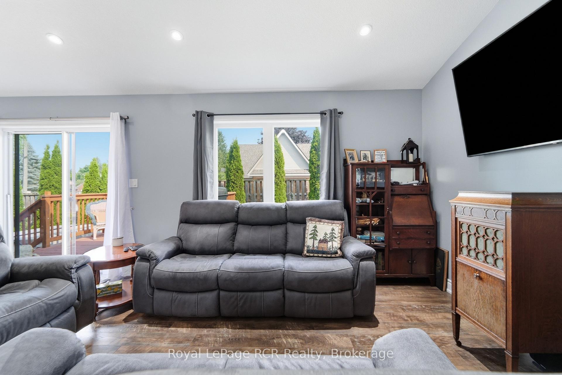 Photo 13 of 358 5th Street, Hanover — HOMEH