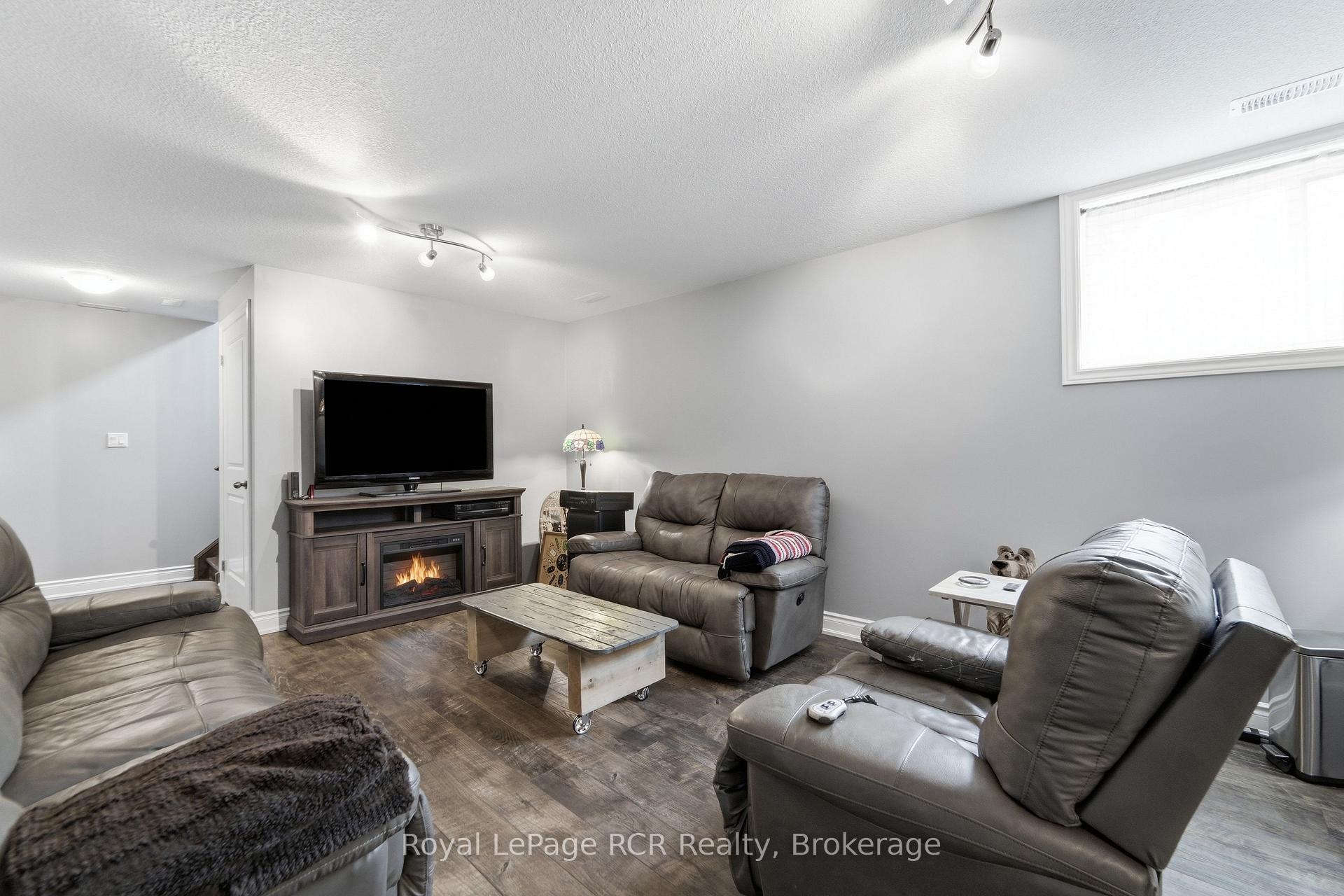 Photo 23 of 358 5th Street, Hanover — HOMEH