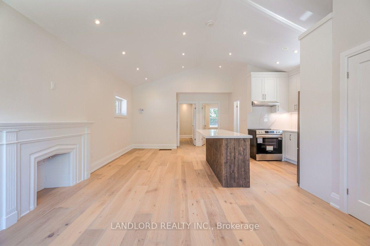 Photo 2 of 29 Hutton Avenue, Toronto, East York — HOMEH