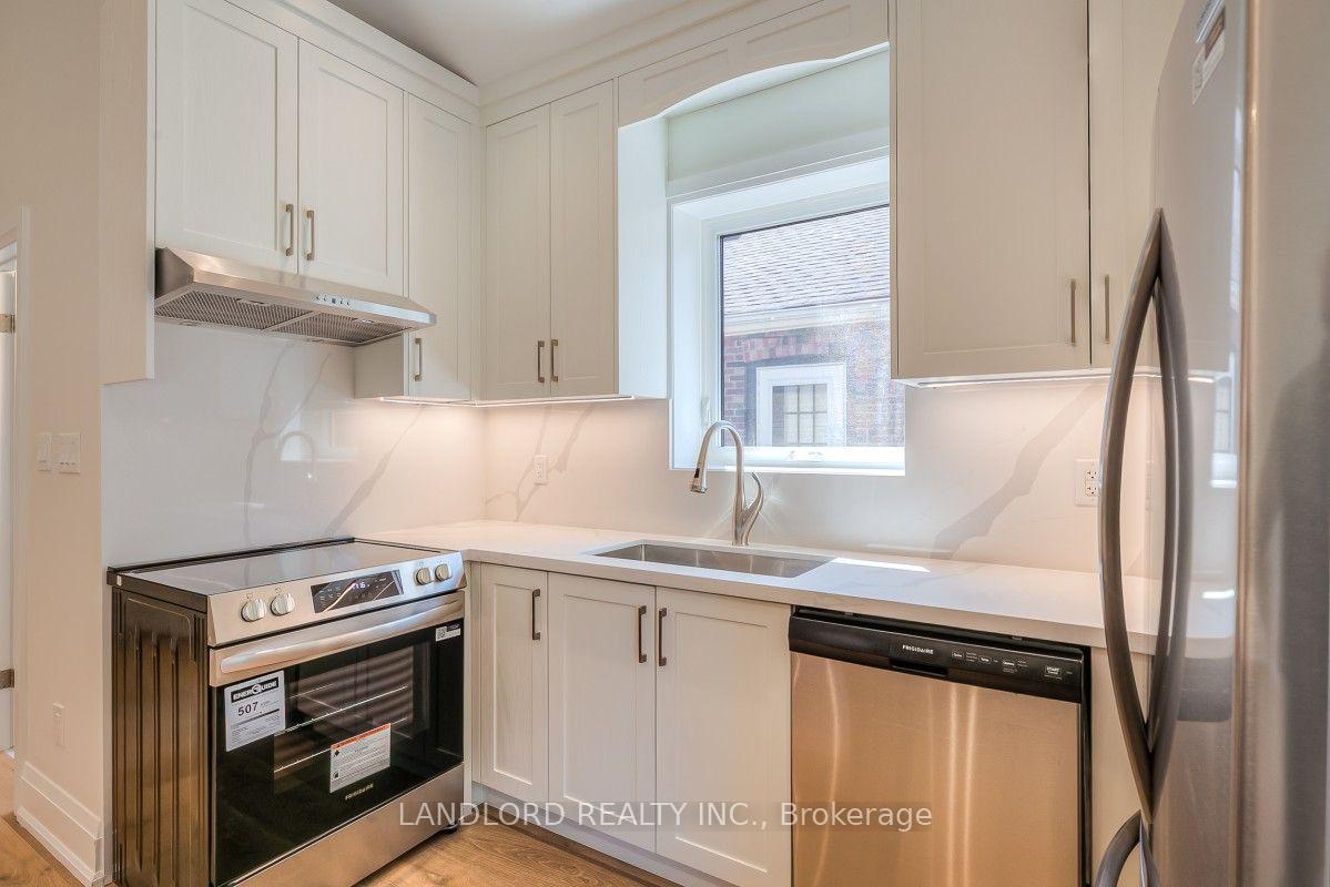 Photo 8 of 29 Hutton Avenue, Toronto, East York — HOMEH