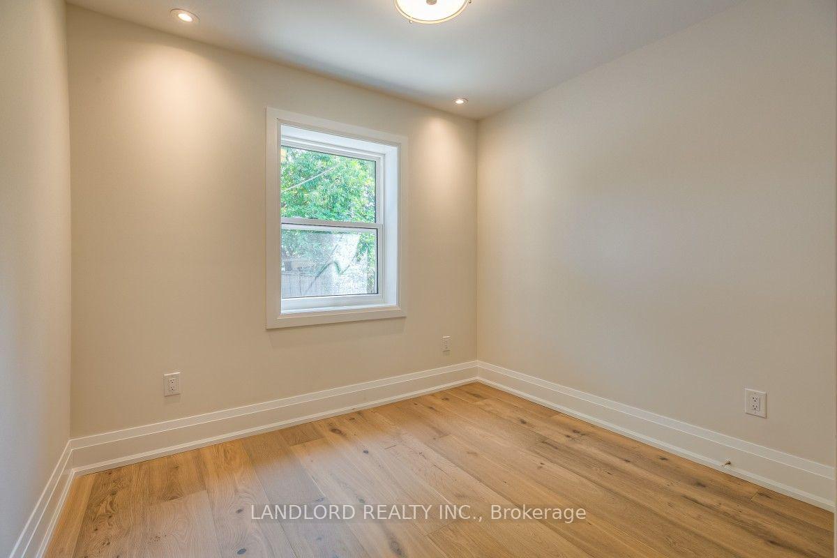 Photo 14 of 29 Hutton Avenue, Toronto, East York — HOMEH