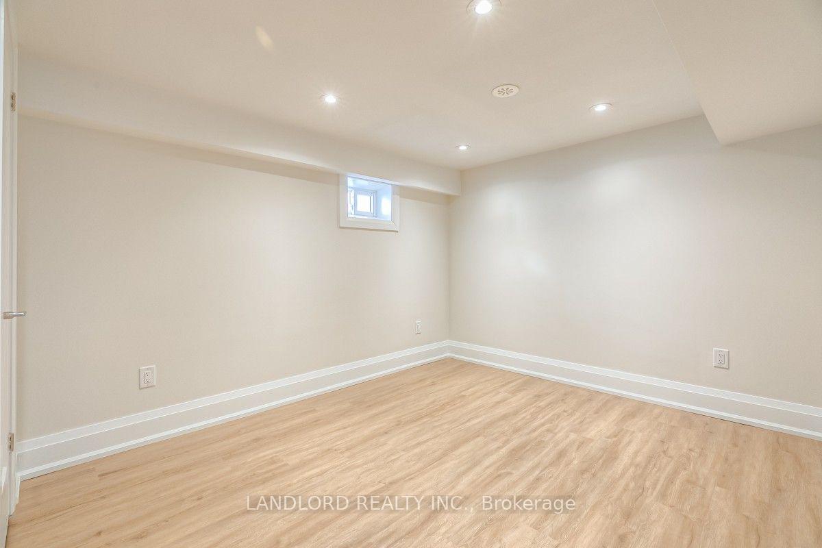 Photo 21 of 29 Hutton Avenue, Toronto, East York — HOMEH
