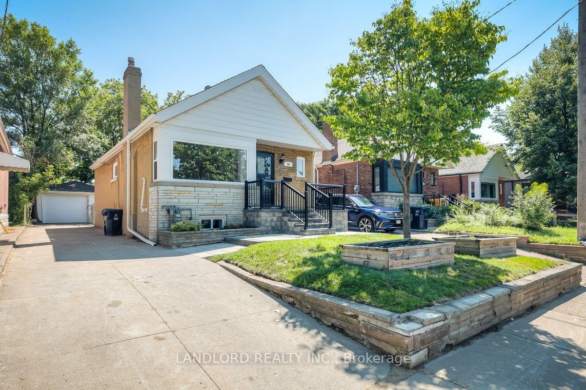 Photo 31 of 29 Hutton Avenue, Toronto, East York — HOMEH