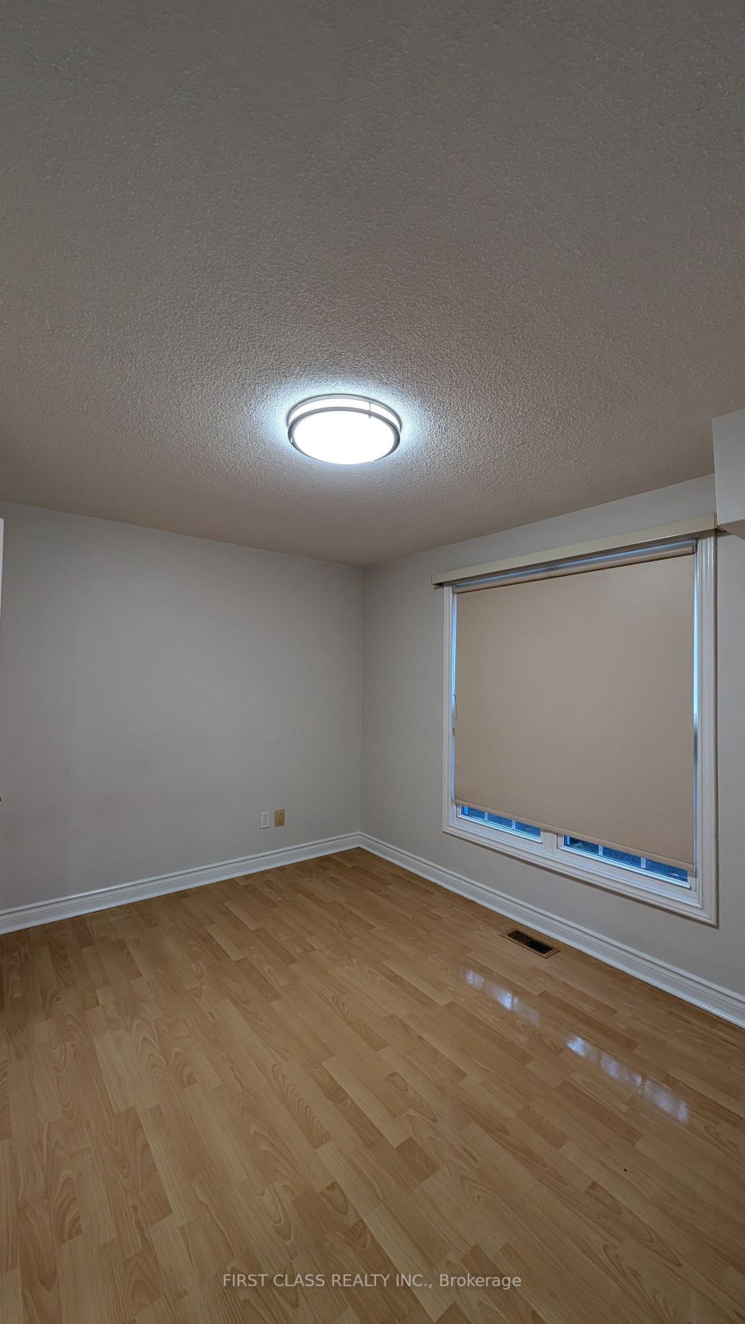 Photo 6 of 63 Marlow Crescent, Markham, Markville — HOMEH