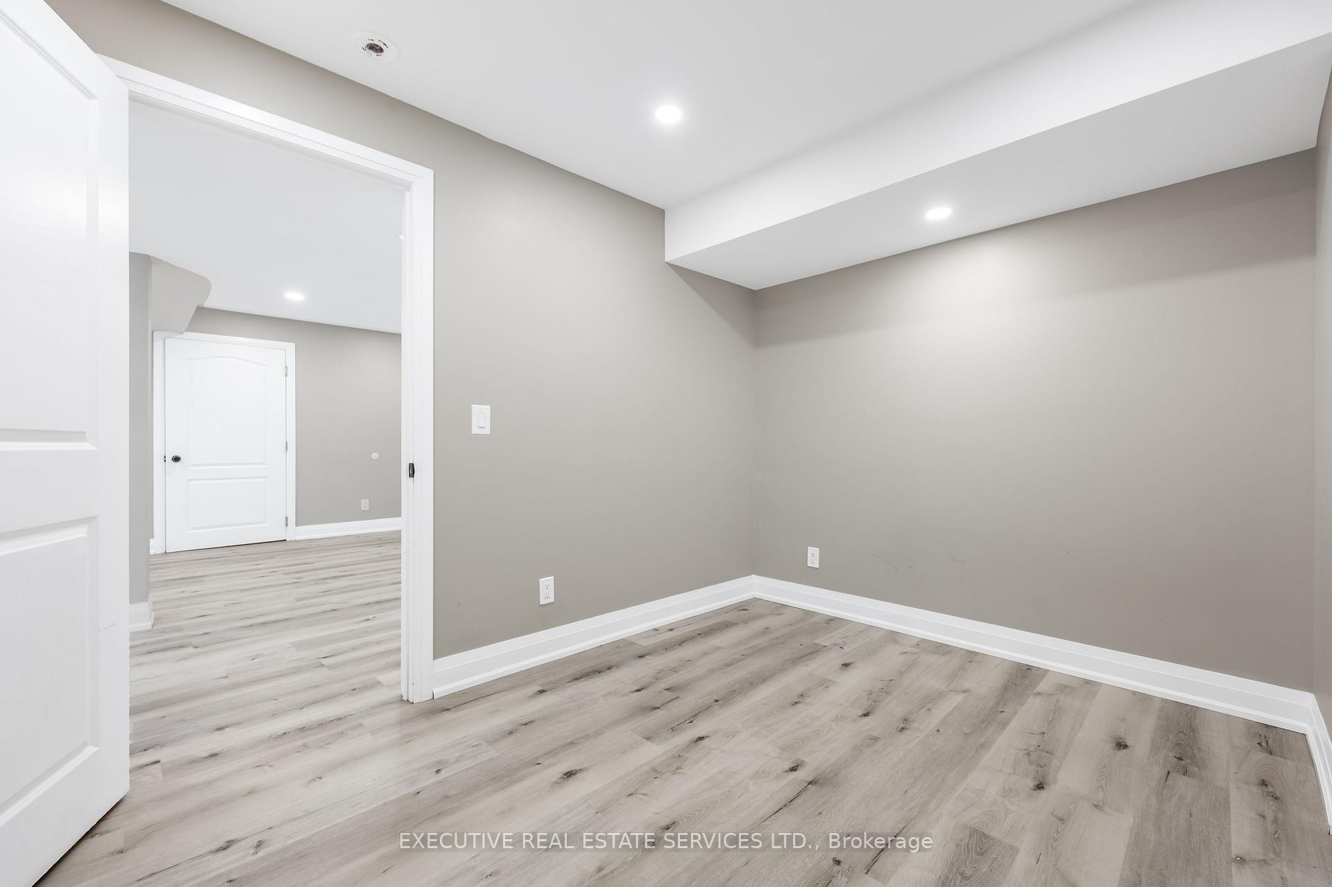 Photo 20 of 61 Truro Circle N, Brampton, Northwest Brampton — HOMEH