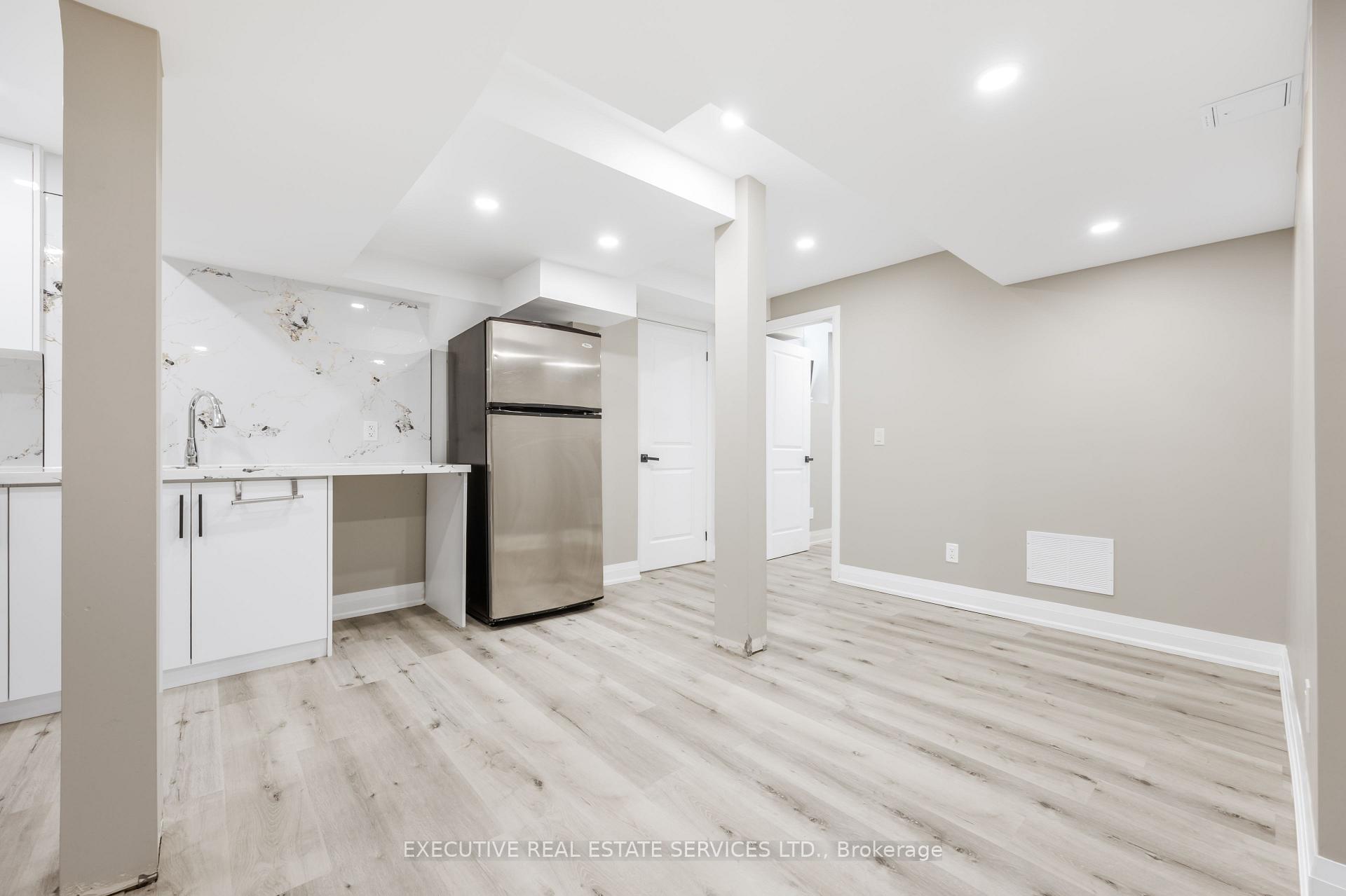 Photo 26 of 61 Truro Circle N, Brampton, Northwest Brampton — HOMEH