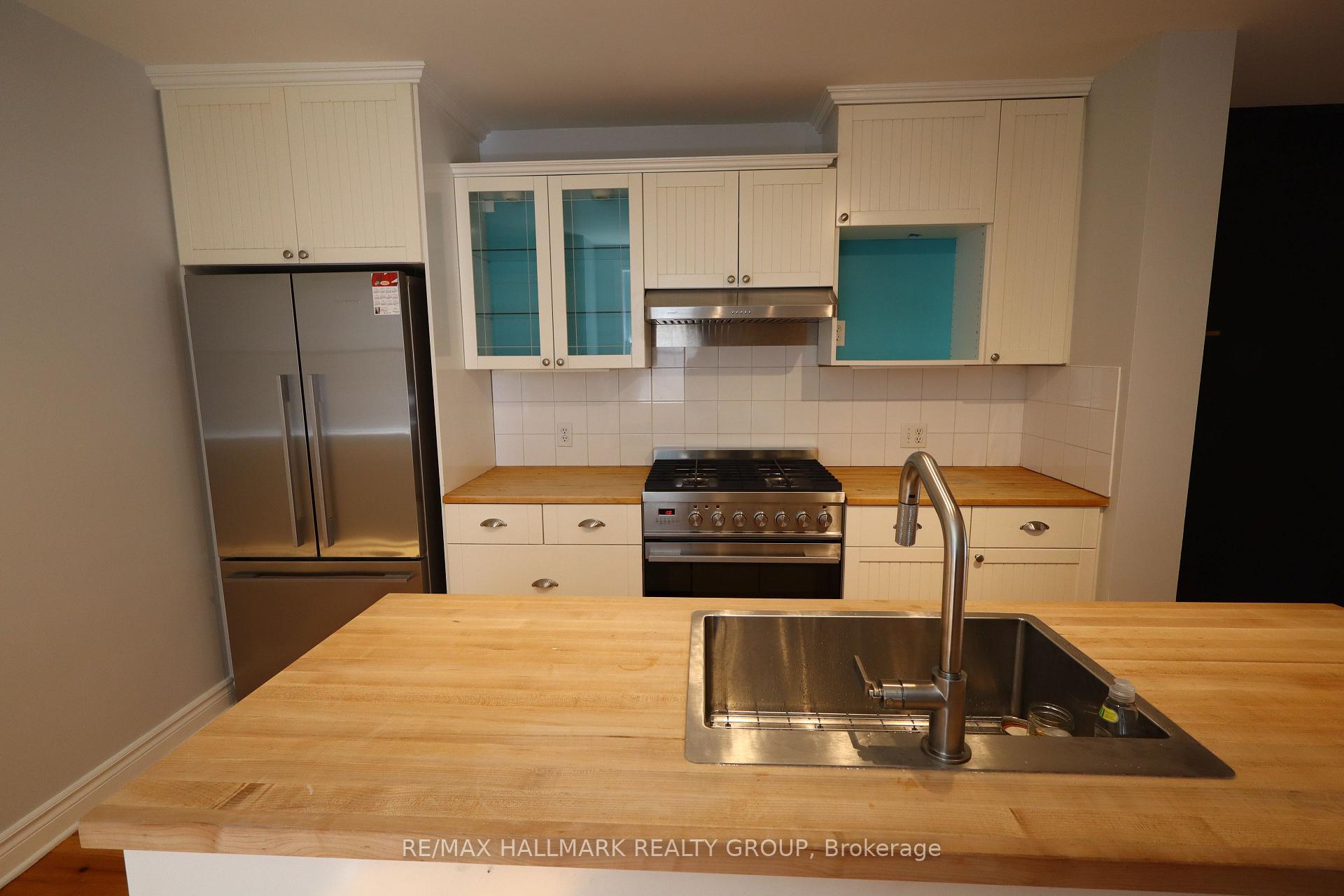 Photo 8 of 21 Electric Street, Ottawa, Lindenlea — HOMEH