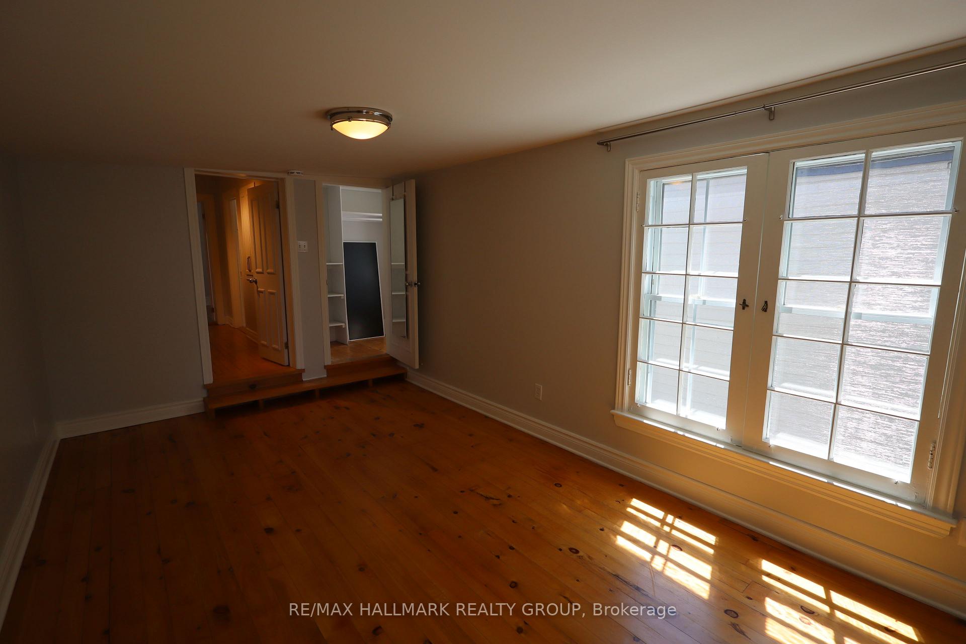 Photo 15 of 21 Electric Street, Ottawa, Lindenlea — HOMEH