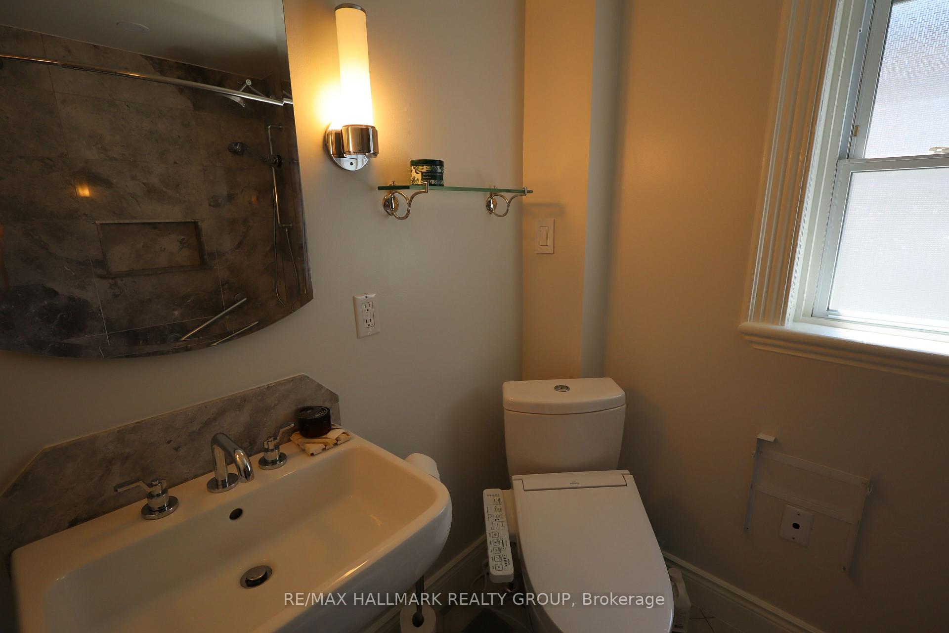 Photo 26 of 21 Electric Street, Ottawa, Lindenlea — HOMEH