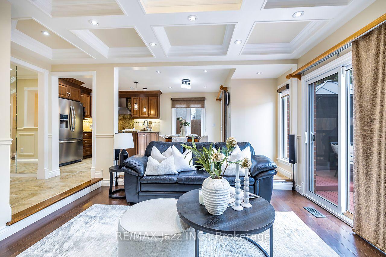Photo 13 of 626 Strouds Lane, Pickering, Amberlea — HOMEH
