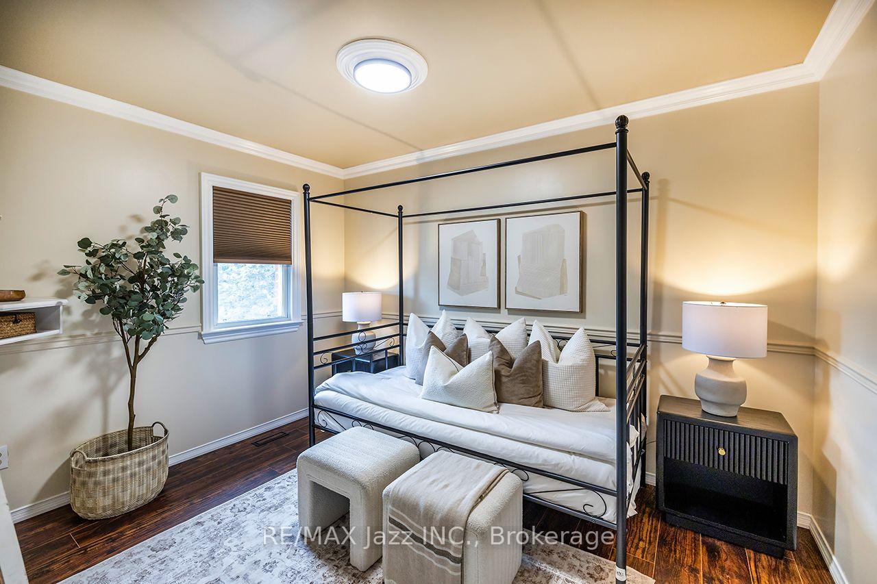 Photo 25 of 626 Strouds Lane, Pickering, Amberlea — HOMEH