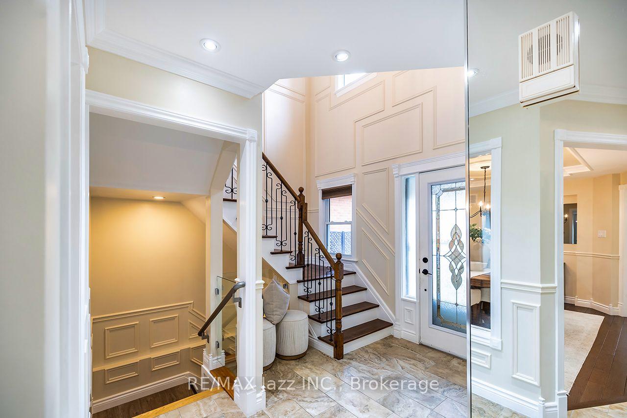 Photo 30 of 626 Strouds Lane, Pickering, Amberlea — HOMEH
