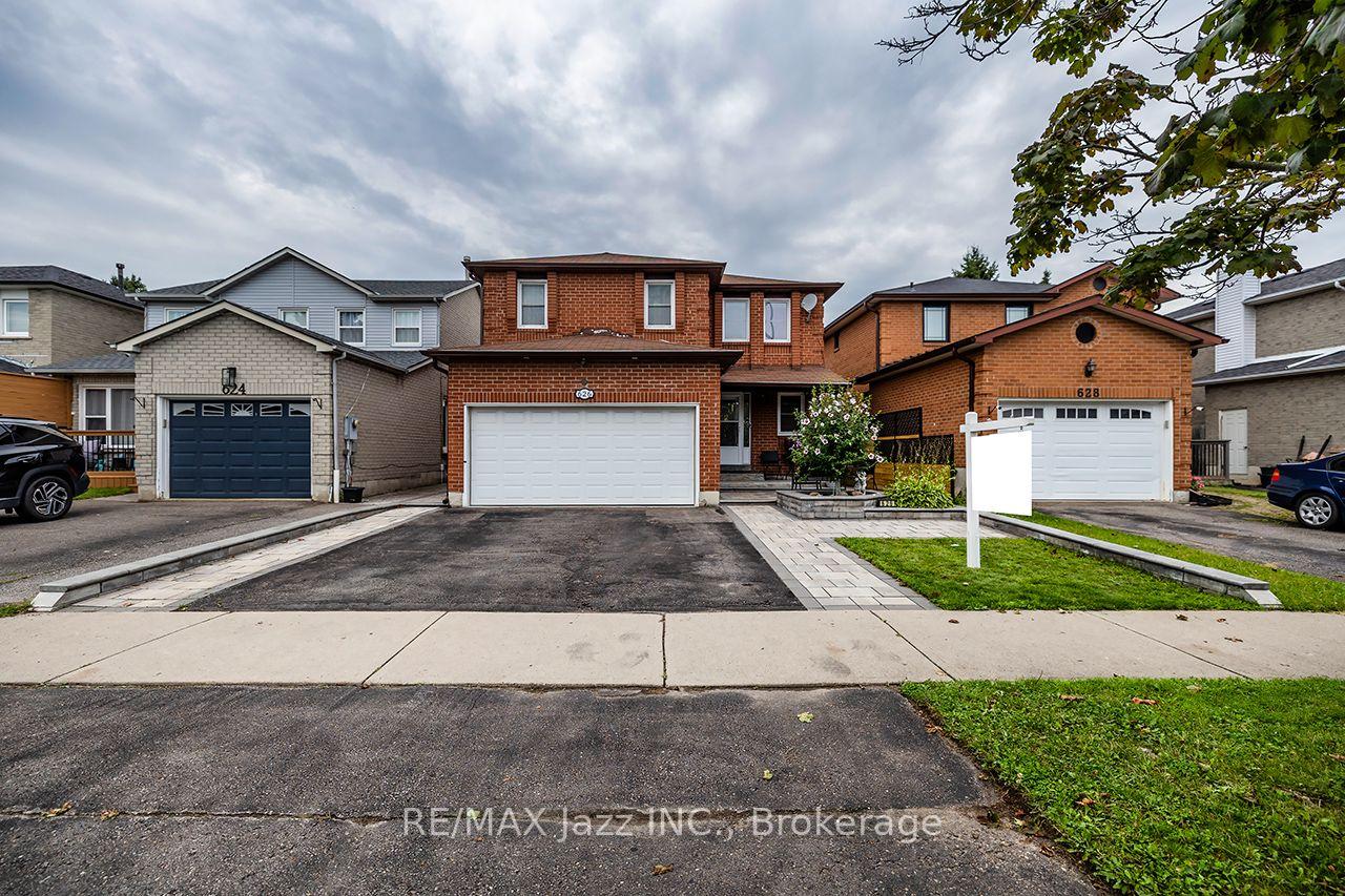 Photo 45 of 626 Strouds Lane, Pickering, Amberlea — HOMEH