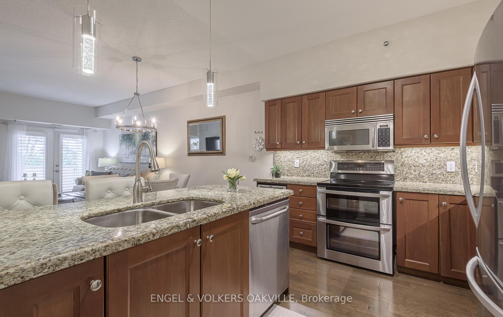 Photo 11 of Unit 404, 391 Plains Road E, Burlington, LaSalle — HOMEH