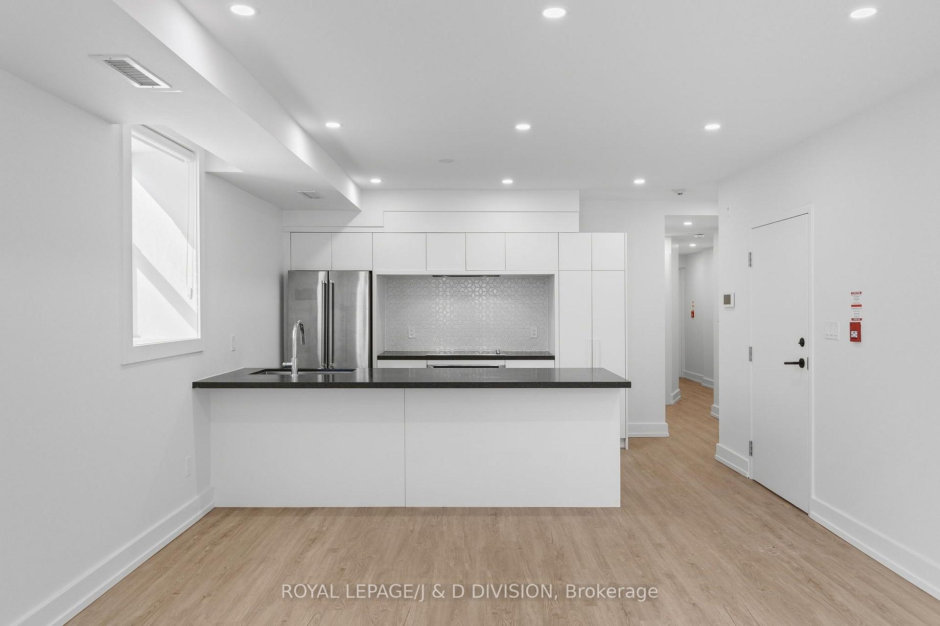 Photo 5 of Unit 2, 314 Lonsdale Road, Toronto, Forest Hill South — HOMEH