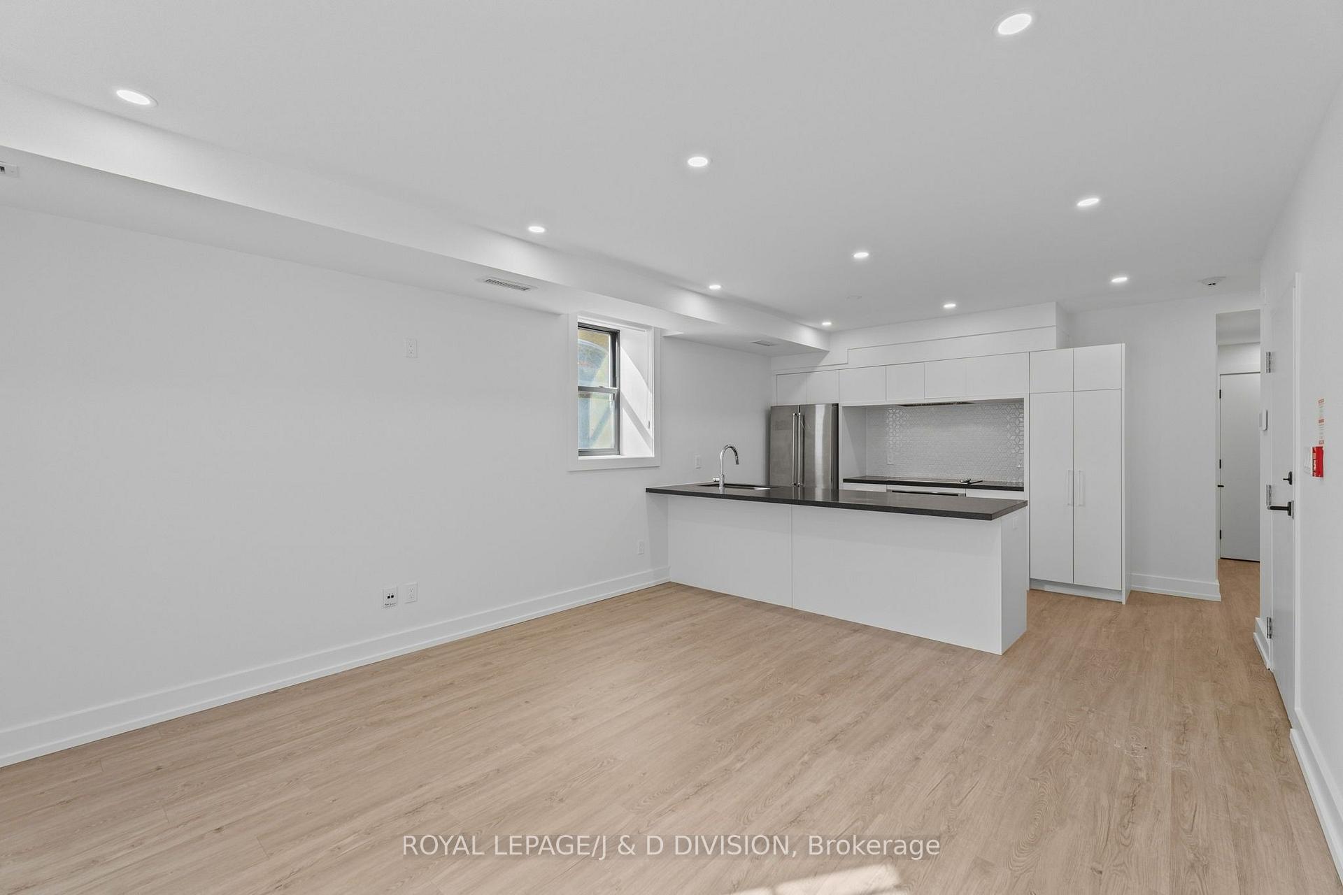 Photo 8 of Unit 2, 314 Lonsdale Road, Toronto, Forest Hill South — HOMEH