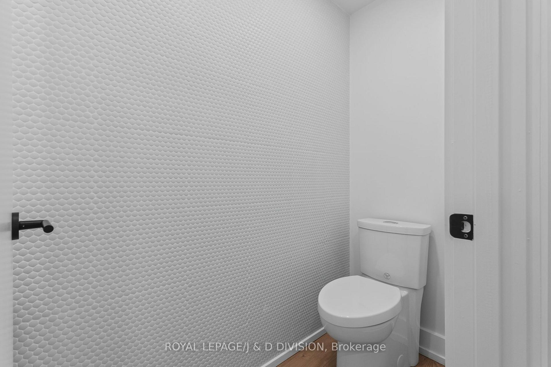 Photo 16 of Unit 2, 314 Lonsdale Road, Toronto, Forest Hill South — HOMEH