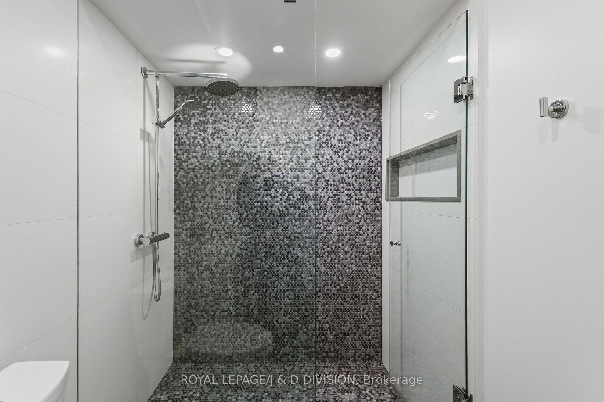 Photo 23 of Unit 2, 314 Lonsdale Road, Toronto, Forest Hill South — HOMEH