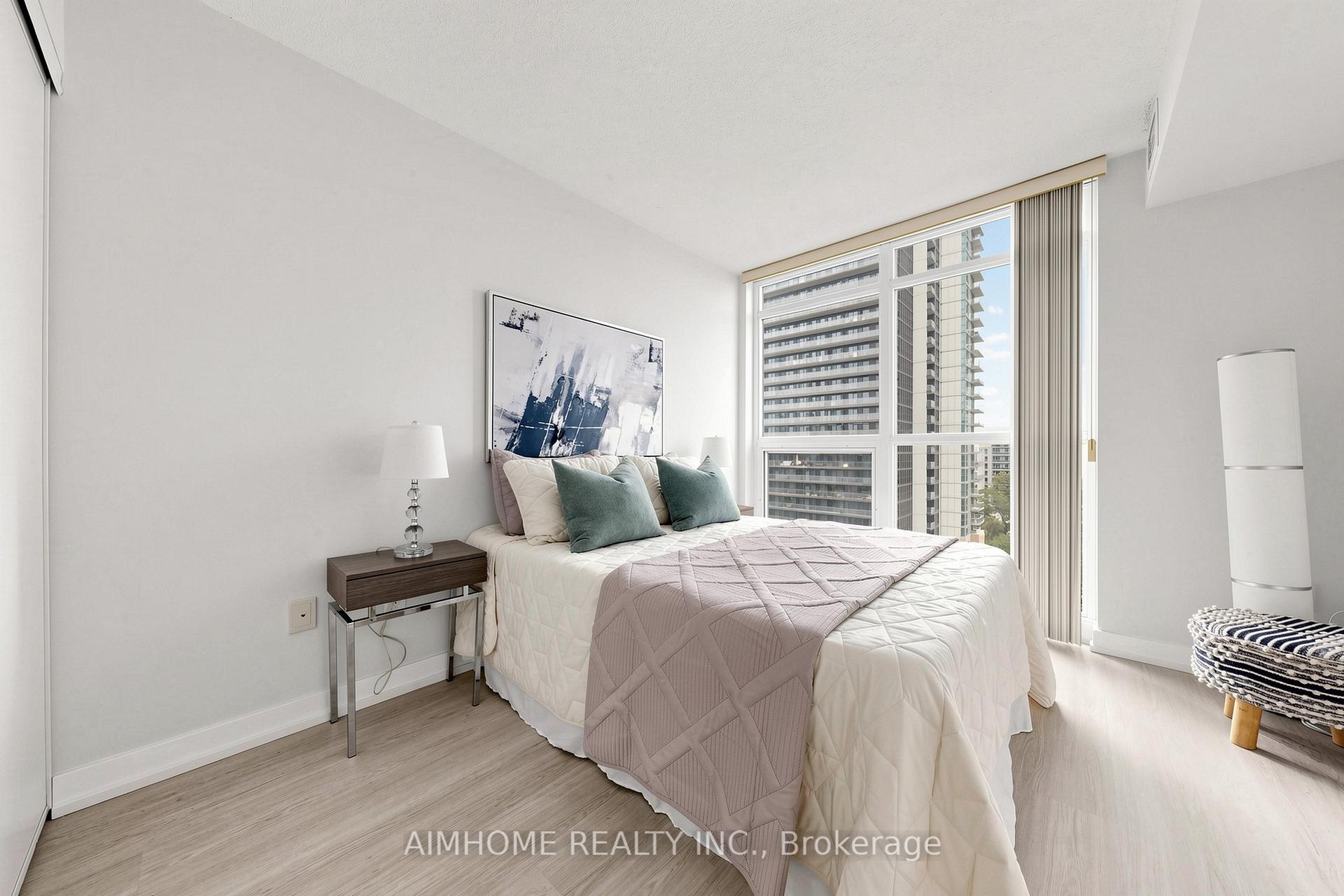 Photo 16 of Unit 921, 19 Singer Court, North York, Bayview Village — HOMEH