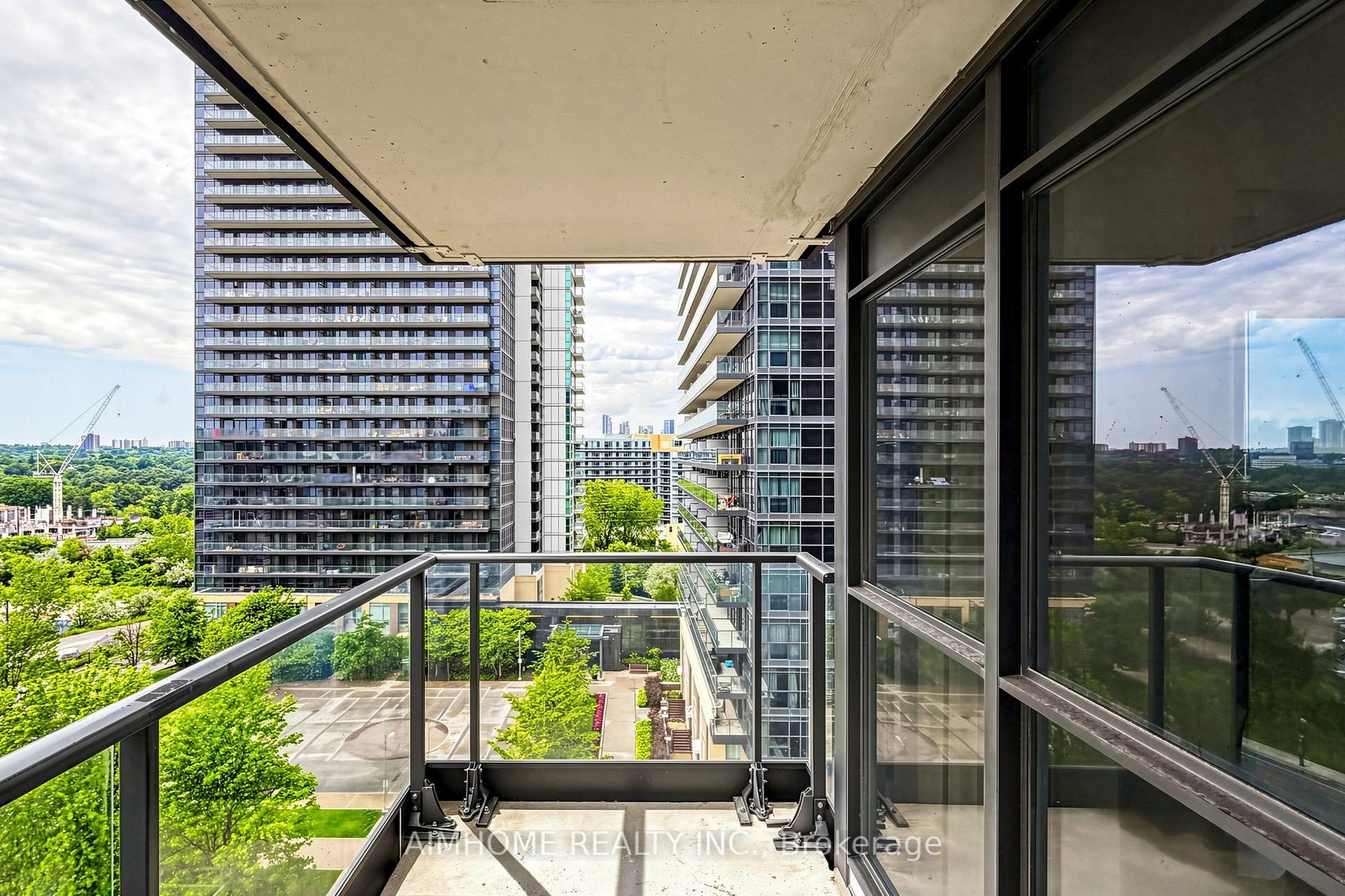 Photo 22 of Unit 921, 19 Singer Court, North York, Bayview Village — HOMEH
