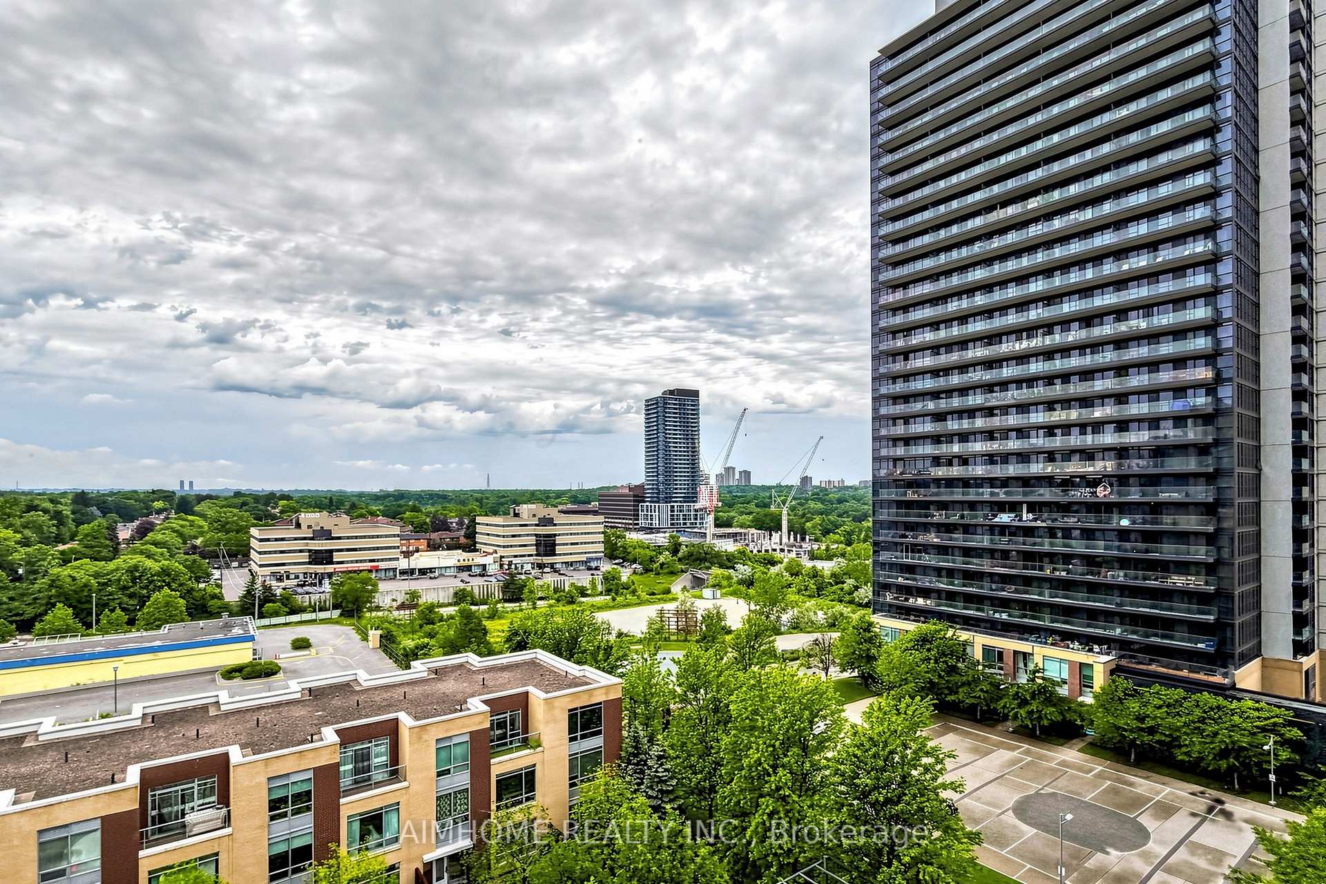 Photo 25 of Unit 921, 19 Singer Court, North York, Bayview Village — HOMEH