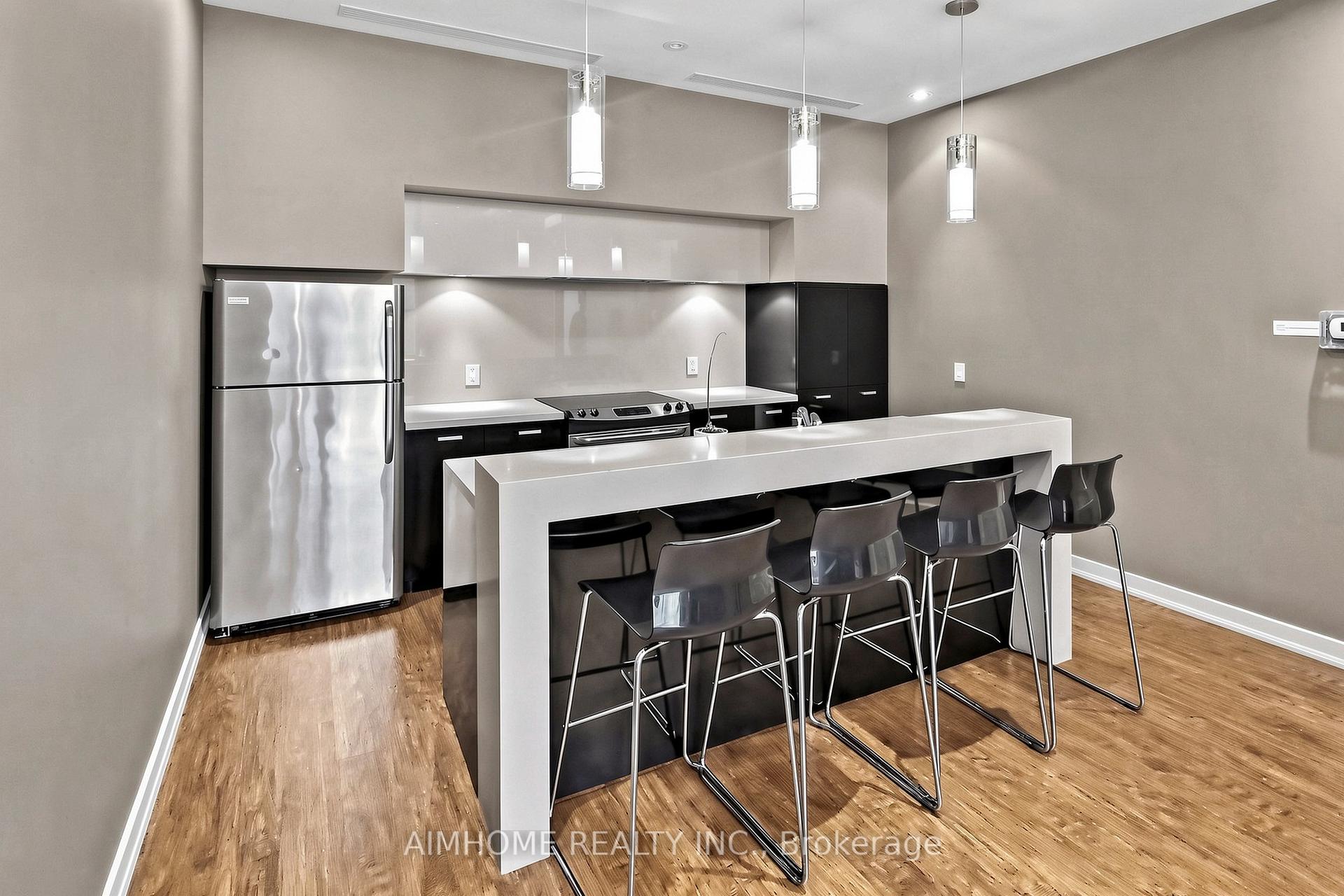 Photo 29 of Unit 921, 19 Singer Court, North York, Bayview Village — HOMEH