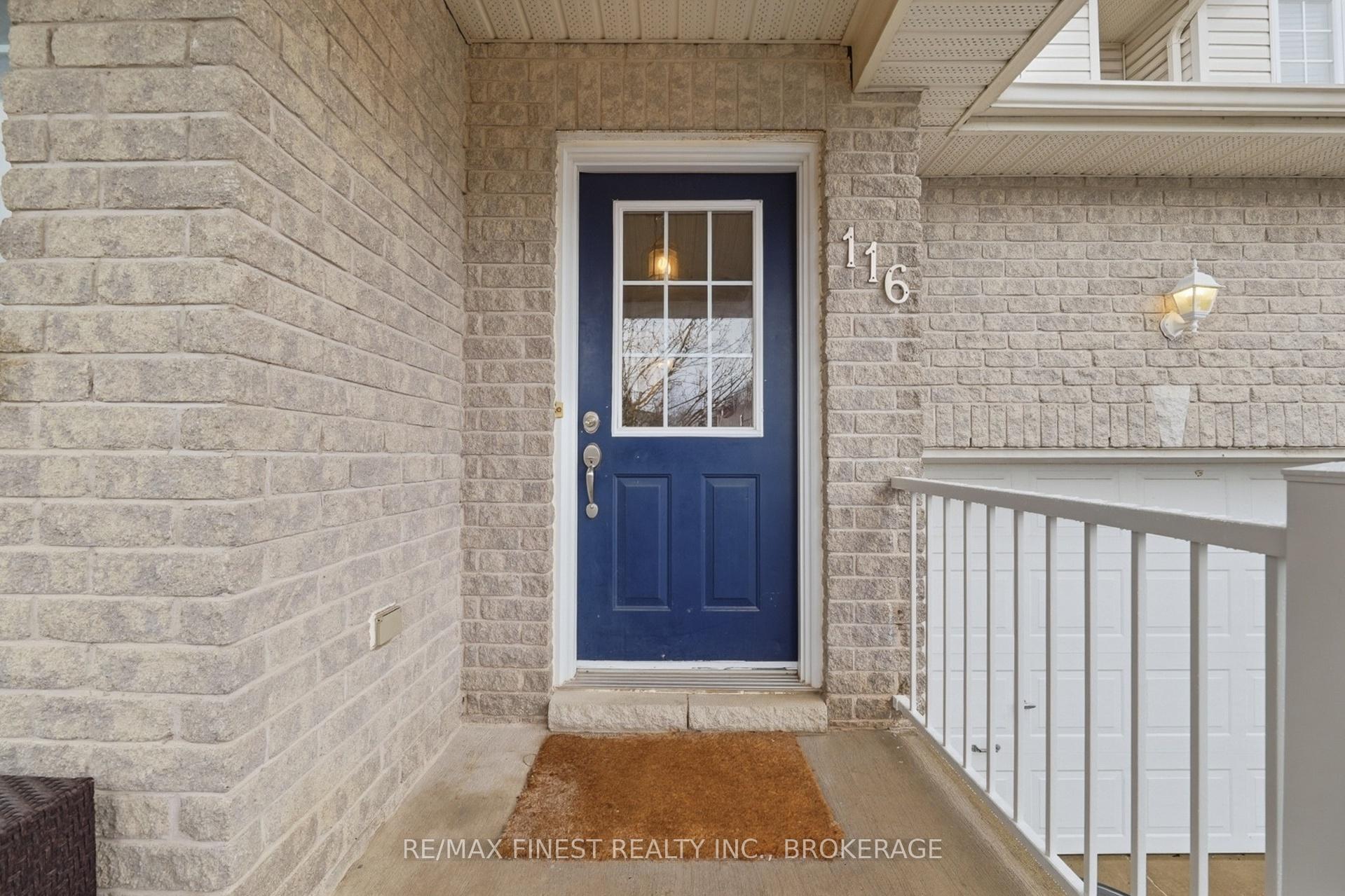 Photo 3 of 116 Fireside Court, Kingston, Kingston East (Incl Barret Crt) — HOMEH