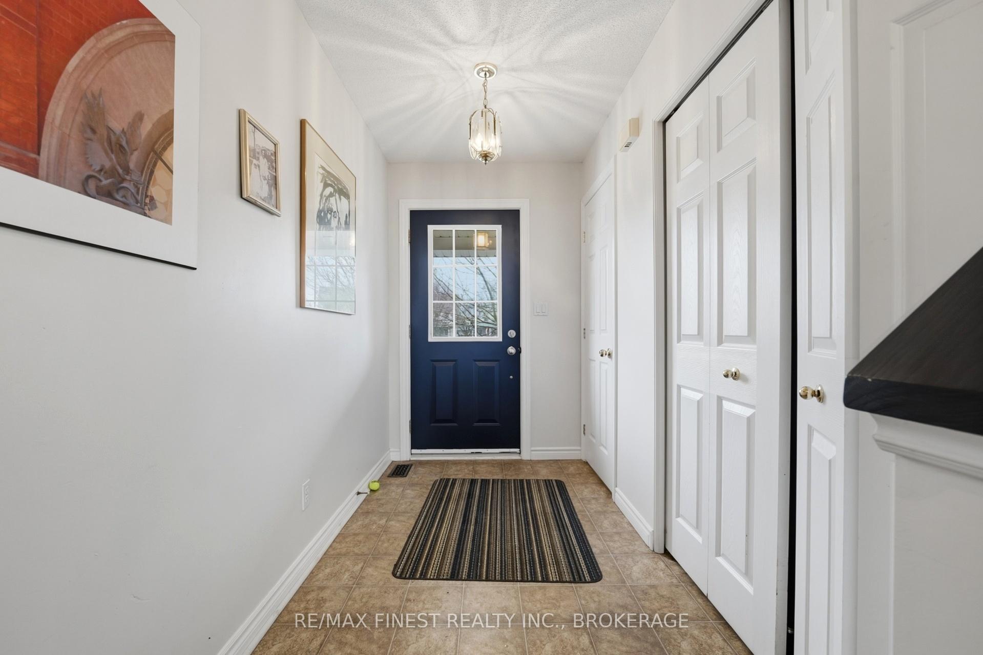 Photo 4 of 116 Fireside Court, Kingston, Kingston East (Incl Barret Crt) — HOMEH