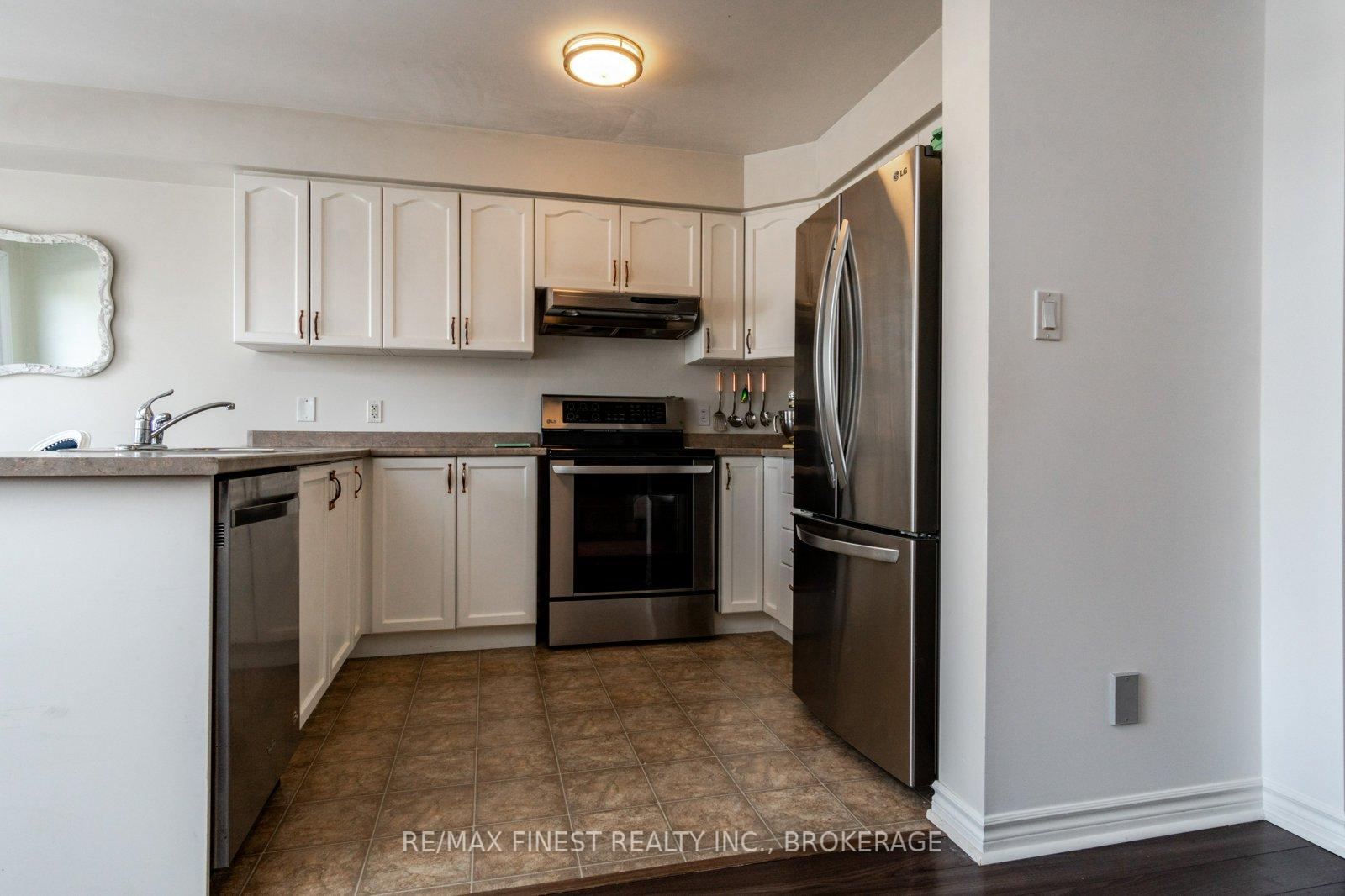 Photo 9 of 116 Fireside Court, Kingston, Kingston East (Incl Barret Crt) — HOMEH