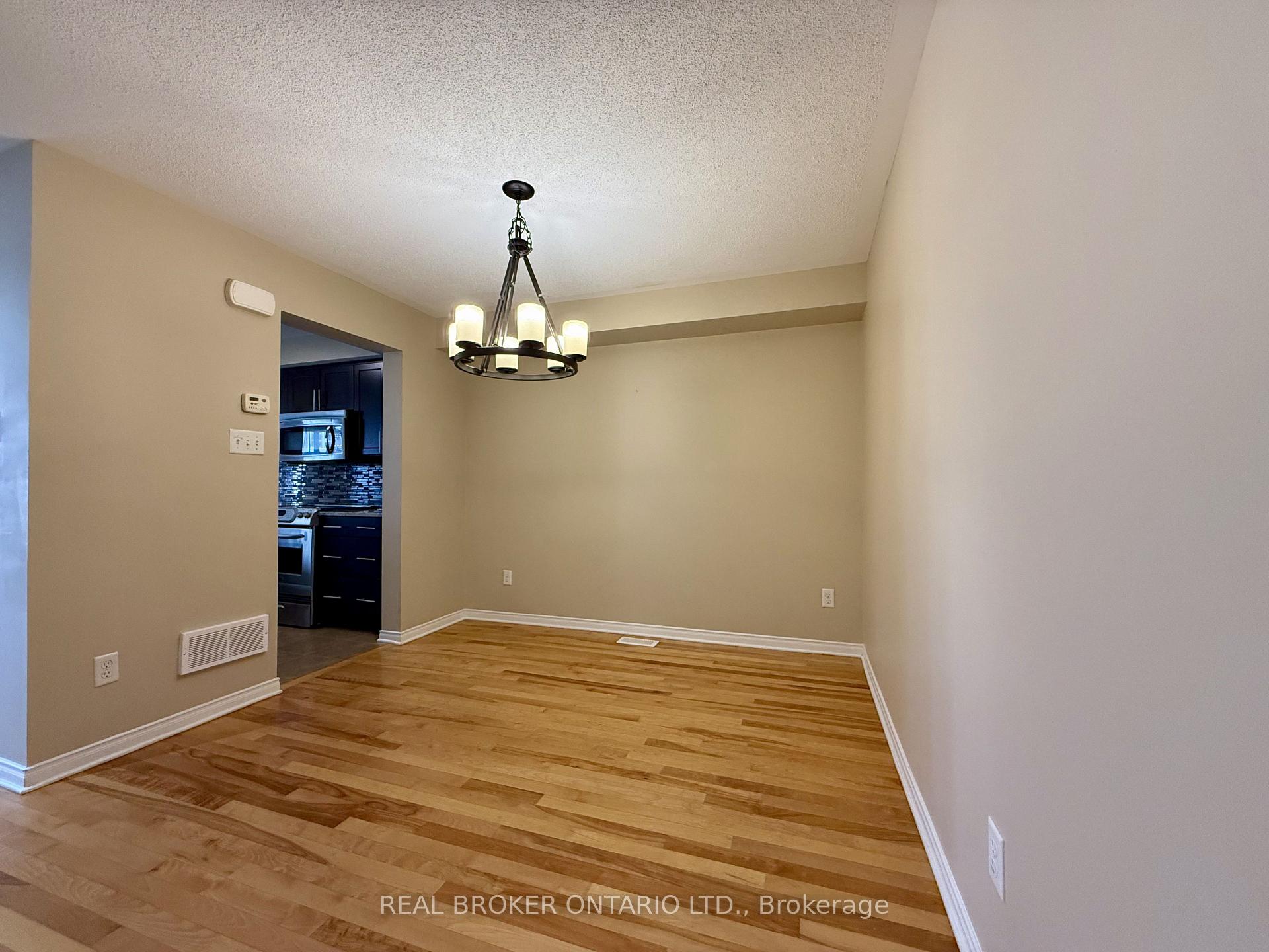 Photo 20 of 306 Aldworth Private, Ottawa, Stittsville (South) — HOMEH