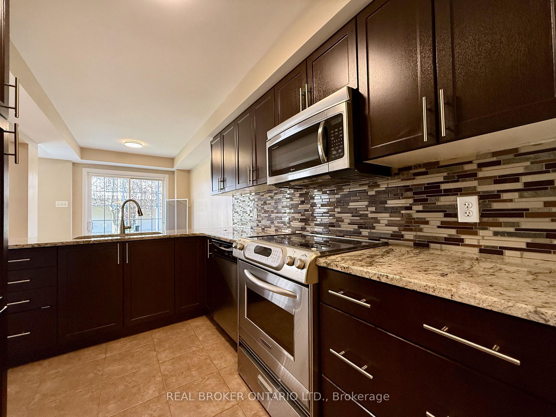 Photo 28 of 306 Aldworth Private, Ottawa, Stittsville (South) — HOMEH