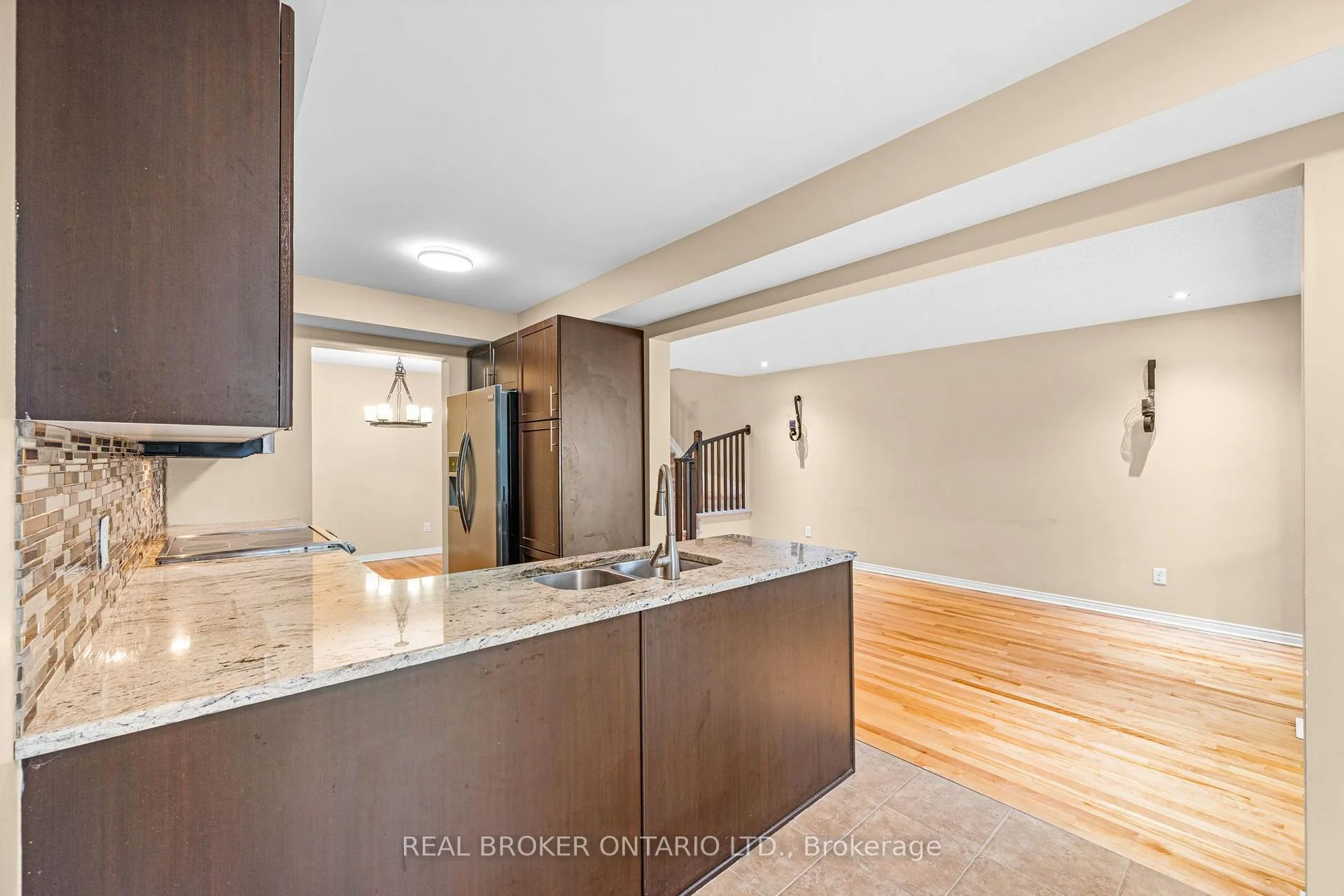 Photo 21 of 306 Aldworth Private, Ottawa, Stittsville (South) — HOMEH