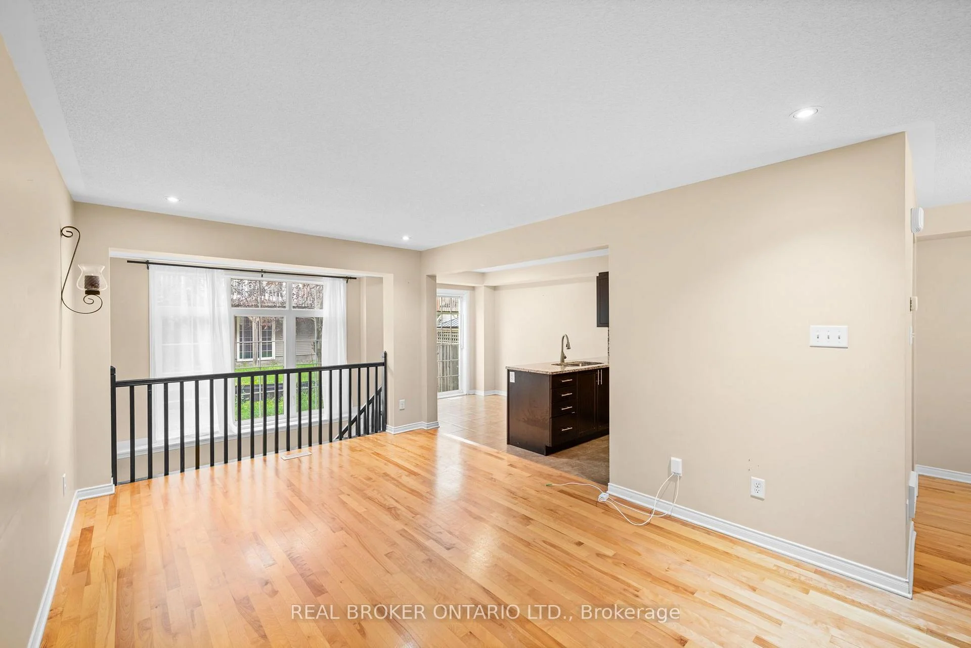 Photo 29 of 306 Aldworth Private, Ottawa, Stittsville (South) — HOMEH