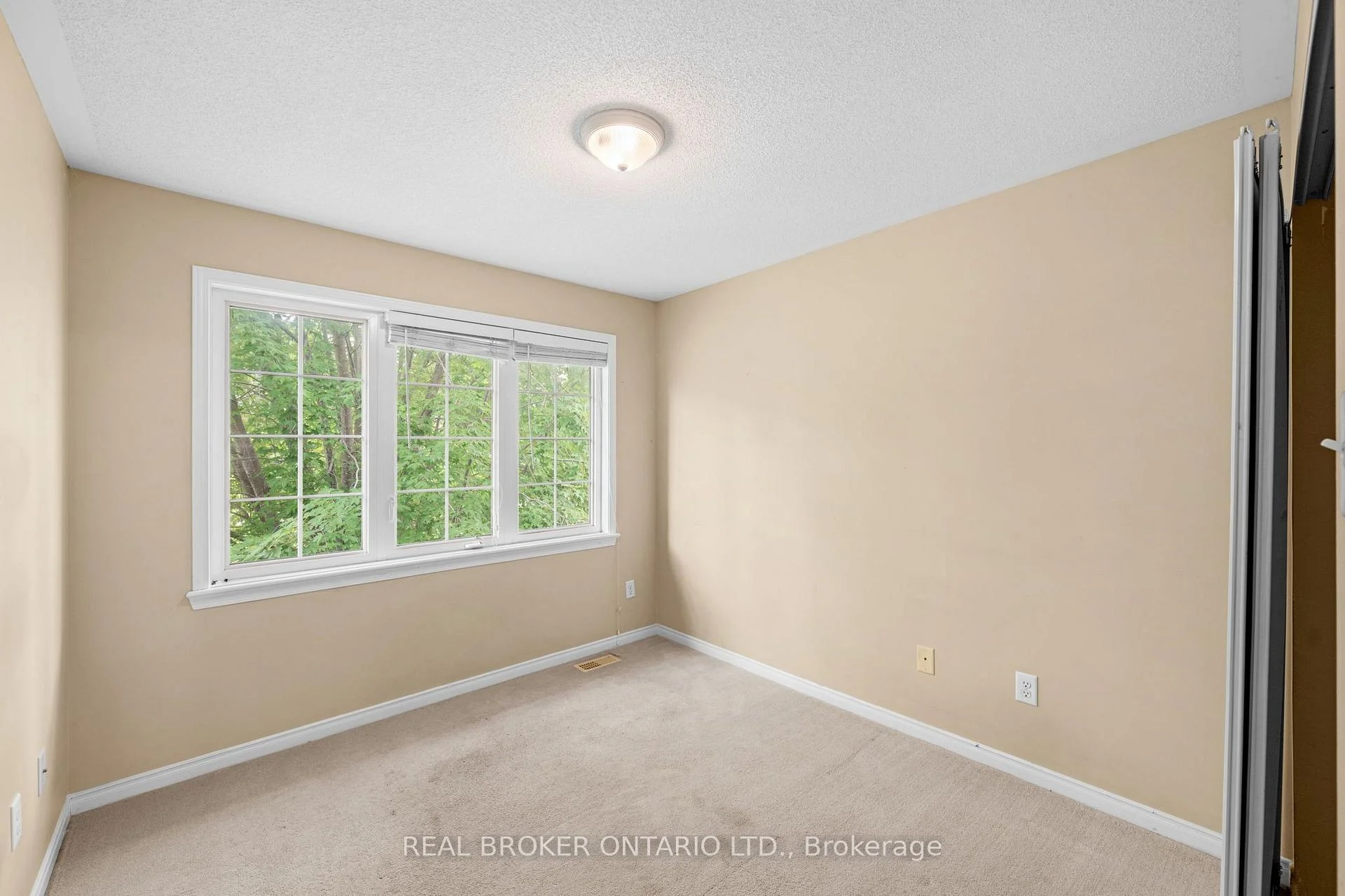 Photo 39 of 306 Aldworth Private, Ottawa, Stittsville (South) — HOMEH